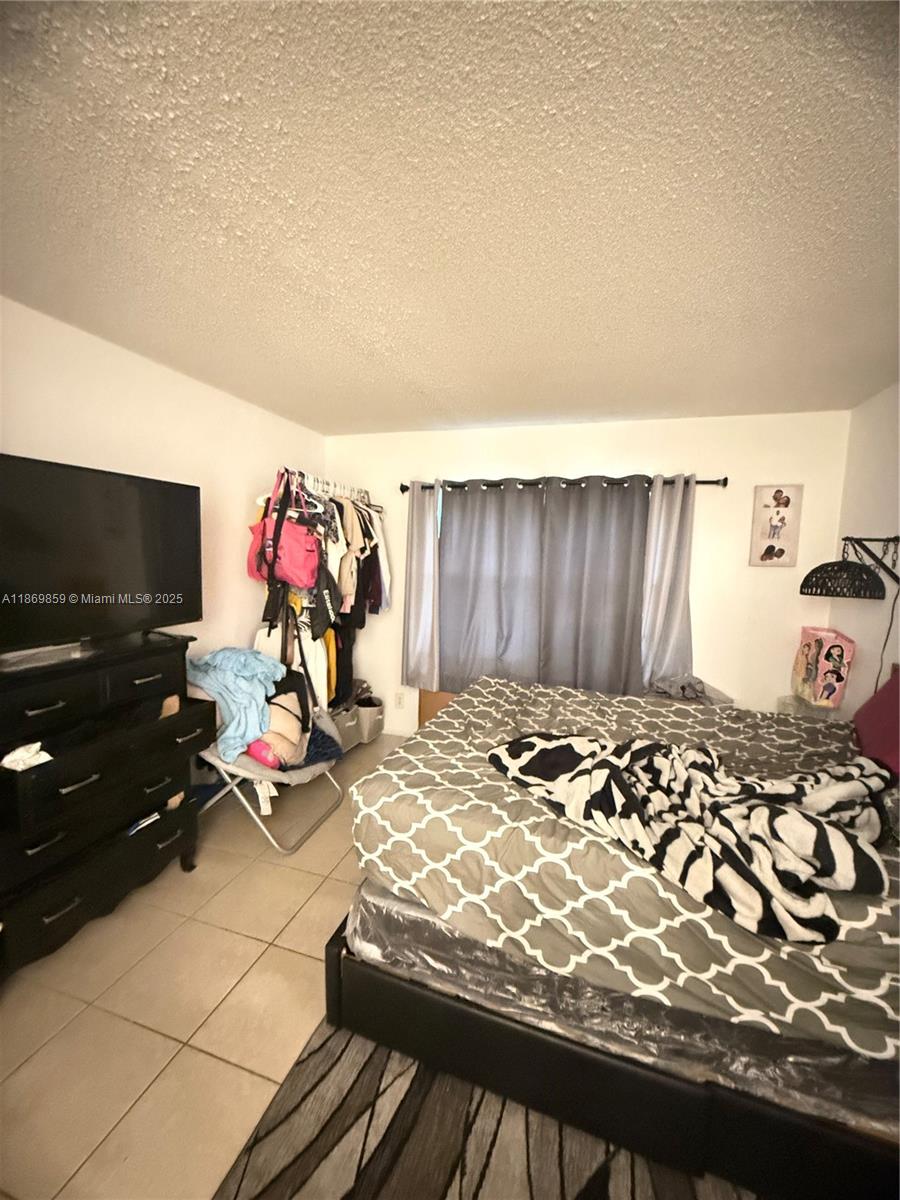 VILLAS AT CORAL SPRINGS - Residential