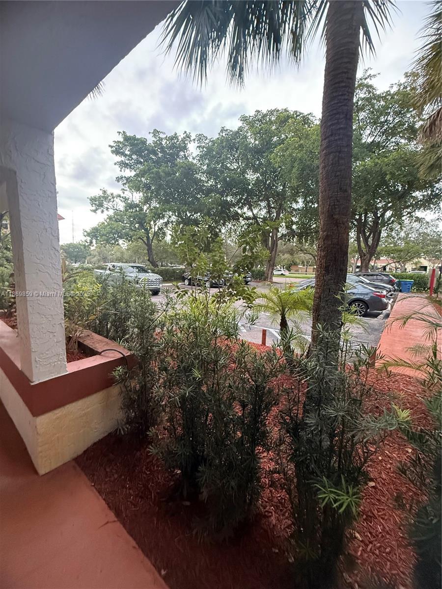 VILLAS AT CORAL SPRINGS - Residential