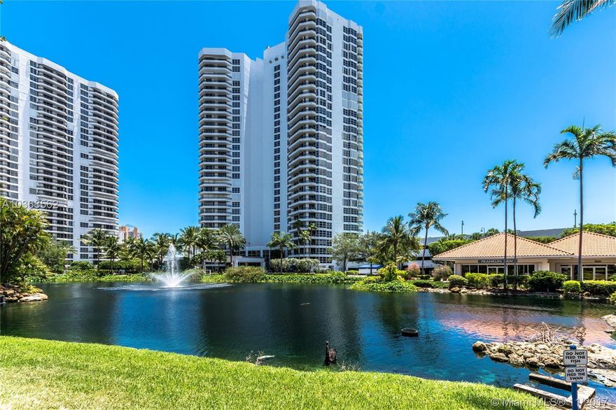 MOST DESIRABLE BUILDING. MYSTIC POINTE TOWER 200, 2 BEDROOMS 2. BATHS.SPECTACULAR VIEW OF OCEAN AND INTRACOASTA RESORT STYLE LIVING,POOL,8 TENNIS COURTS, MARINA, EXERCISE ROOM OVERLOOKS INTRACOASTAL, MINI MARKET. PIZZA RESTAURANT.WALK TO HOUSE OF WORSHIP.CENTRAL LOCATION,CLOSE TO AVENTURA MALL,GULFSTREAM & SHOPPING CENTERS.