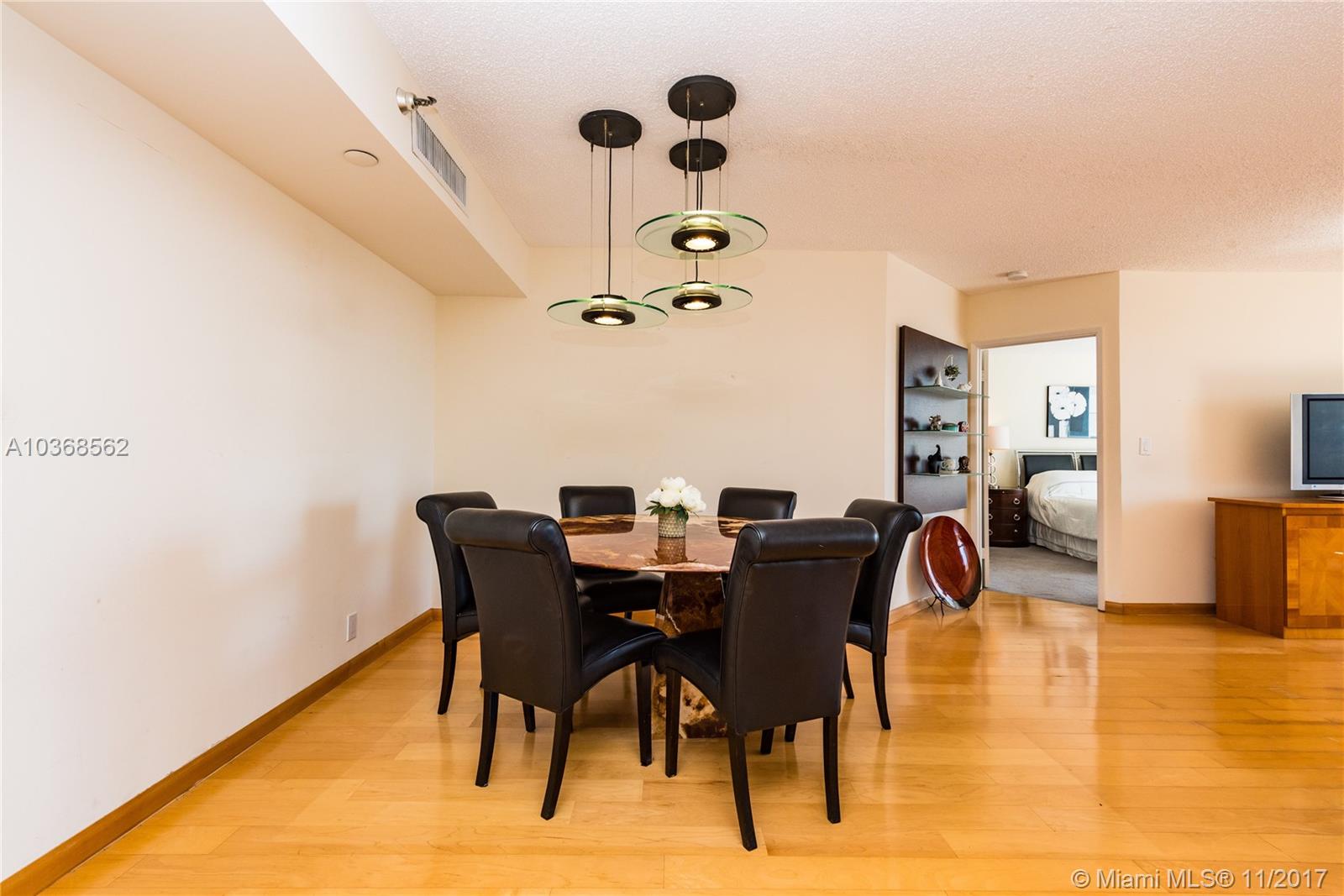 MYSTIC POINTE CONDO NO TH - Residential