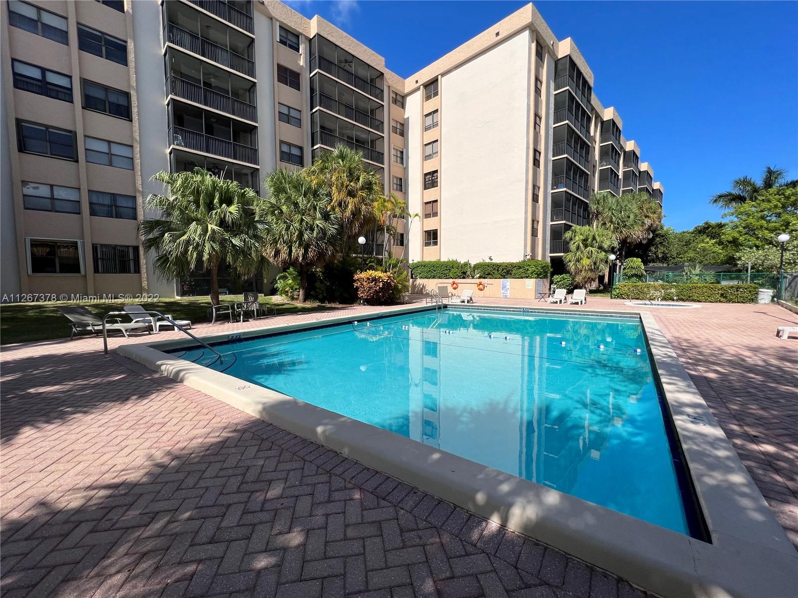 CHANTILLY CONDO - Residential
