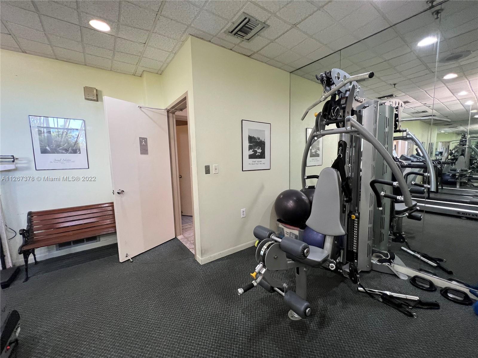 CHANTILLY CONDO - Residential