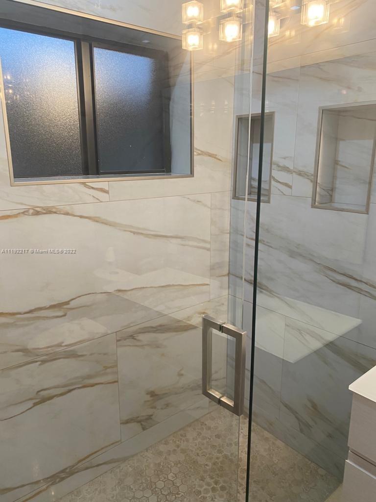 ALTOS DEL MAR NO 5 - Residential