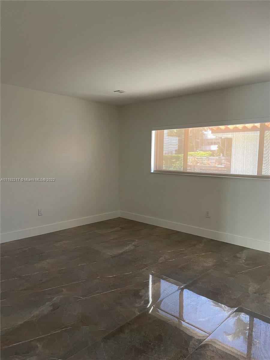 ALTOS DEL MAR NO 5 - Residential