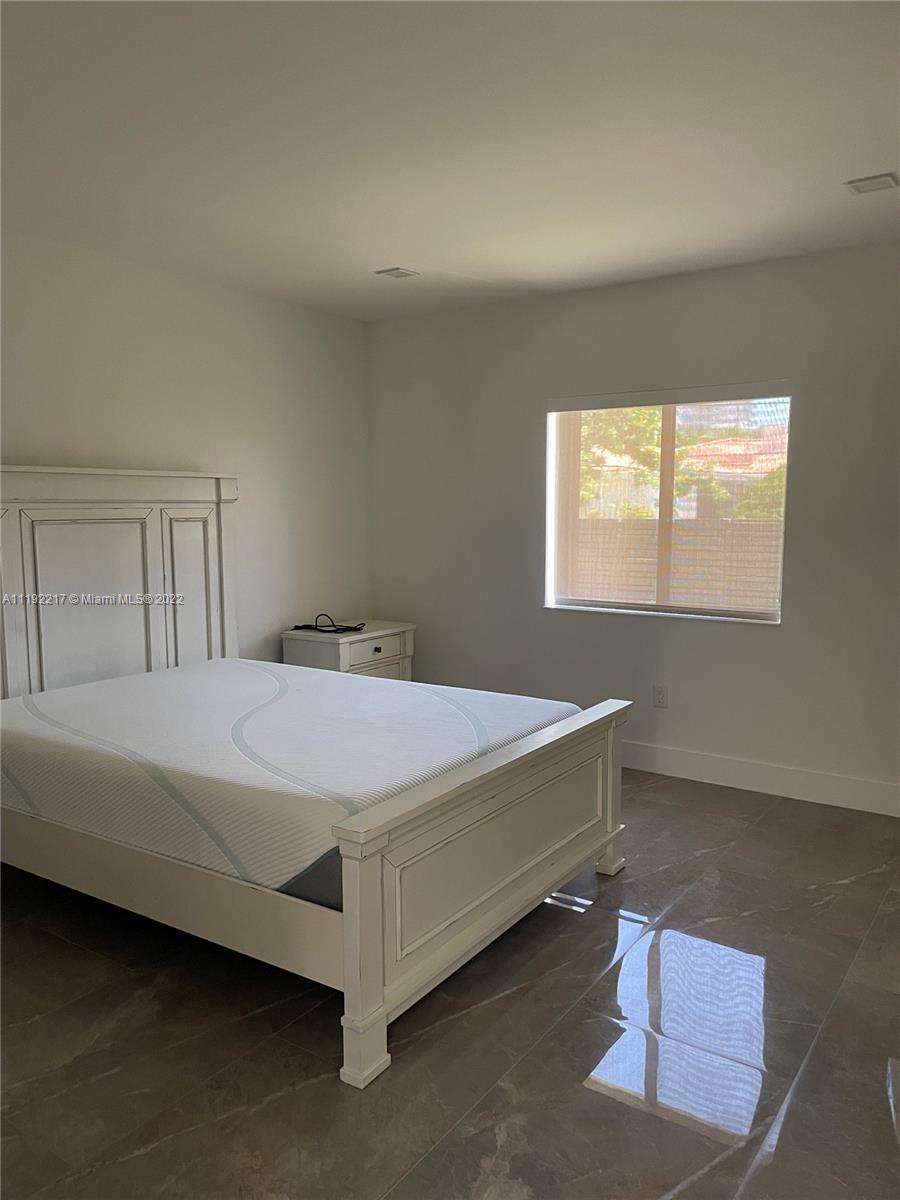 ALTOS DEL MAR NO 5 - Residential