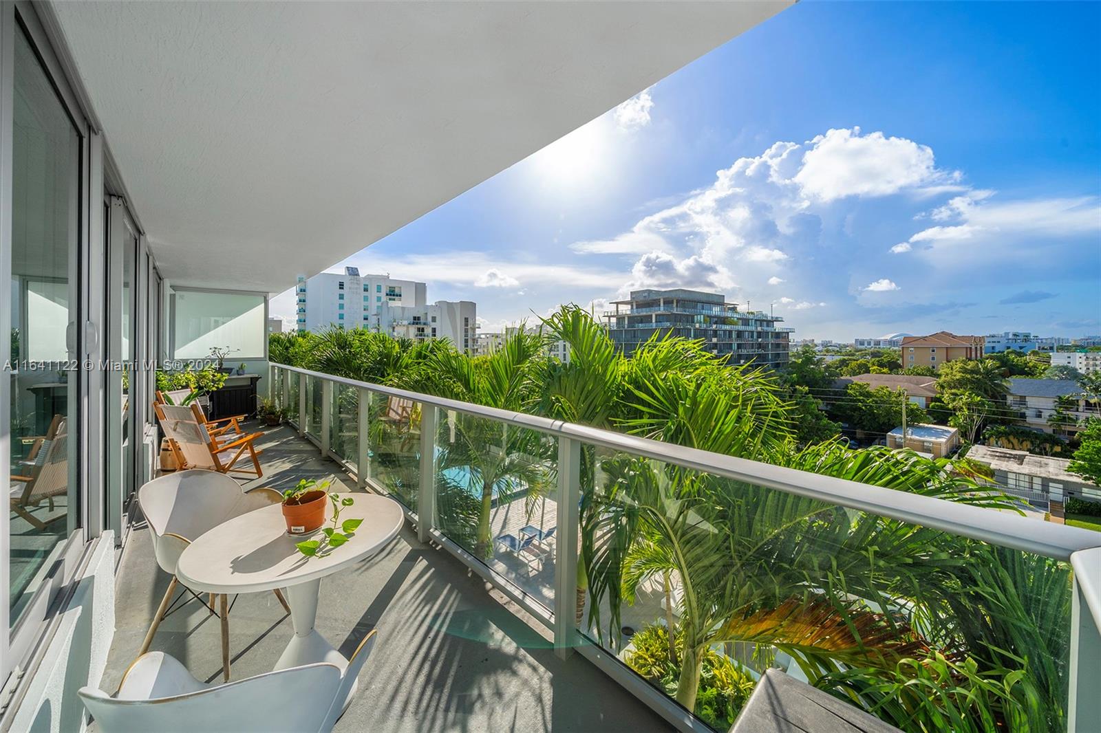 LE PARC AT BRICKELL CONDO - Residential