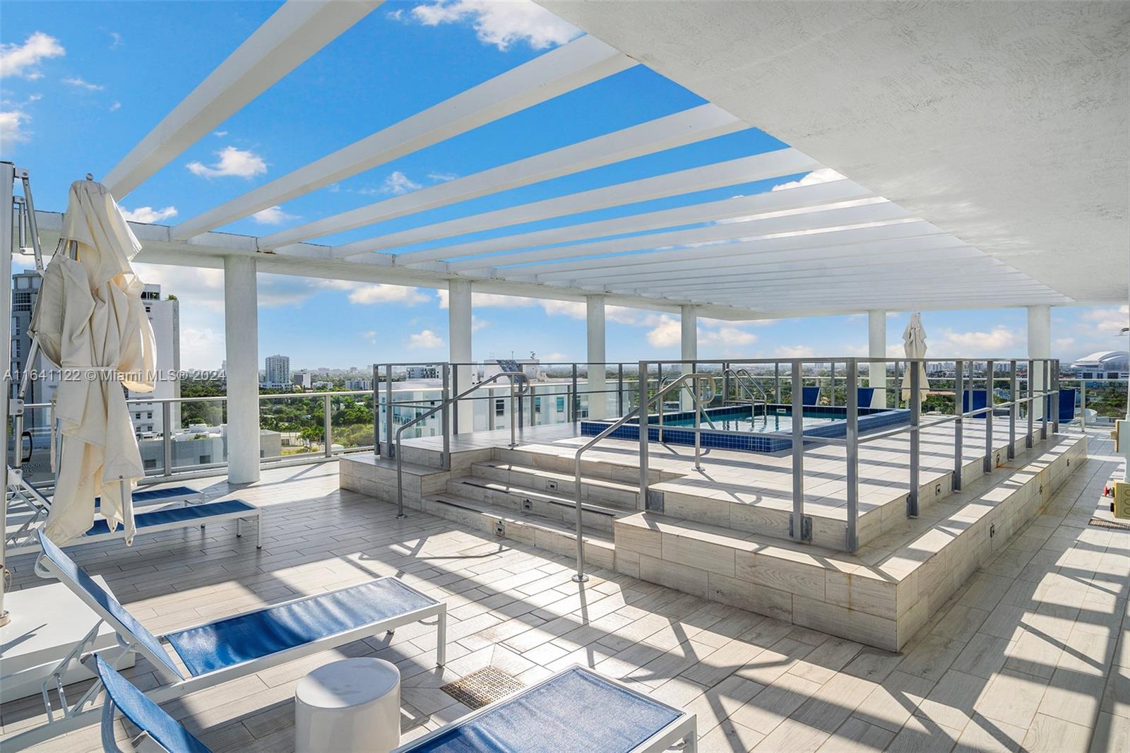 LE PARC AT BRICKELL CONDO - Residential