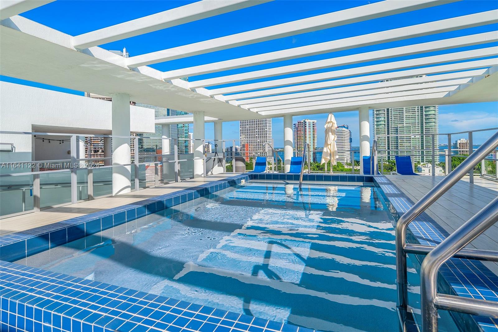 LE PARC AT BRICKELL CONDO - Residential