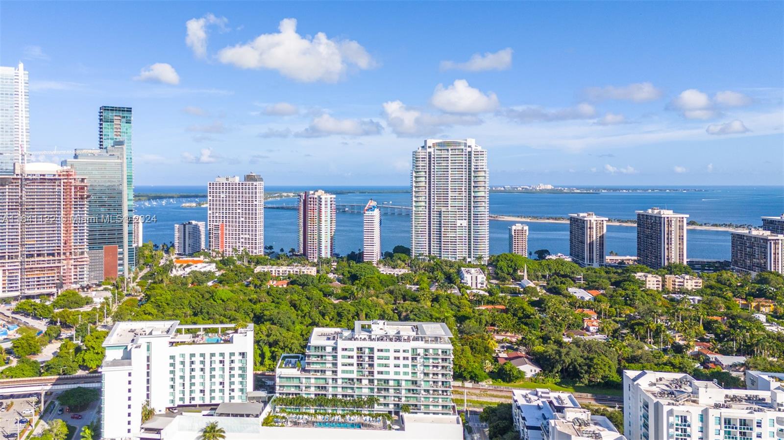 LE PARC AT BRICKELL CONDO - Residential