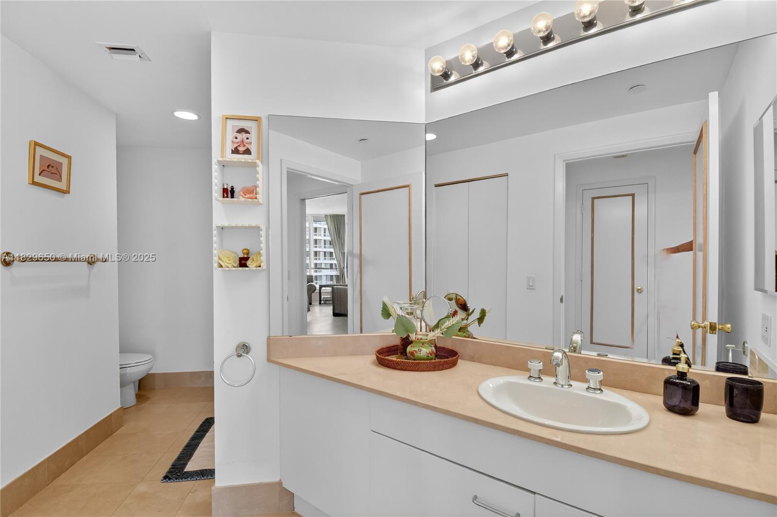 ATLANTIC II AT THE POINT - Residential