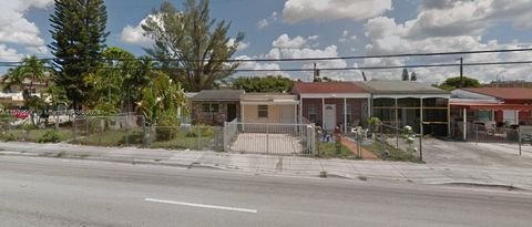Single Family Residence in Hialeah FL 509 21st St St.jpg