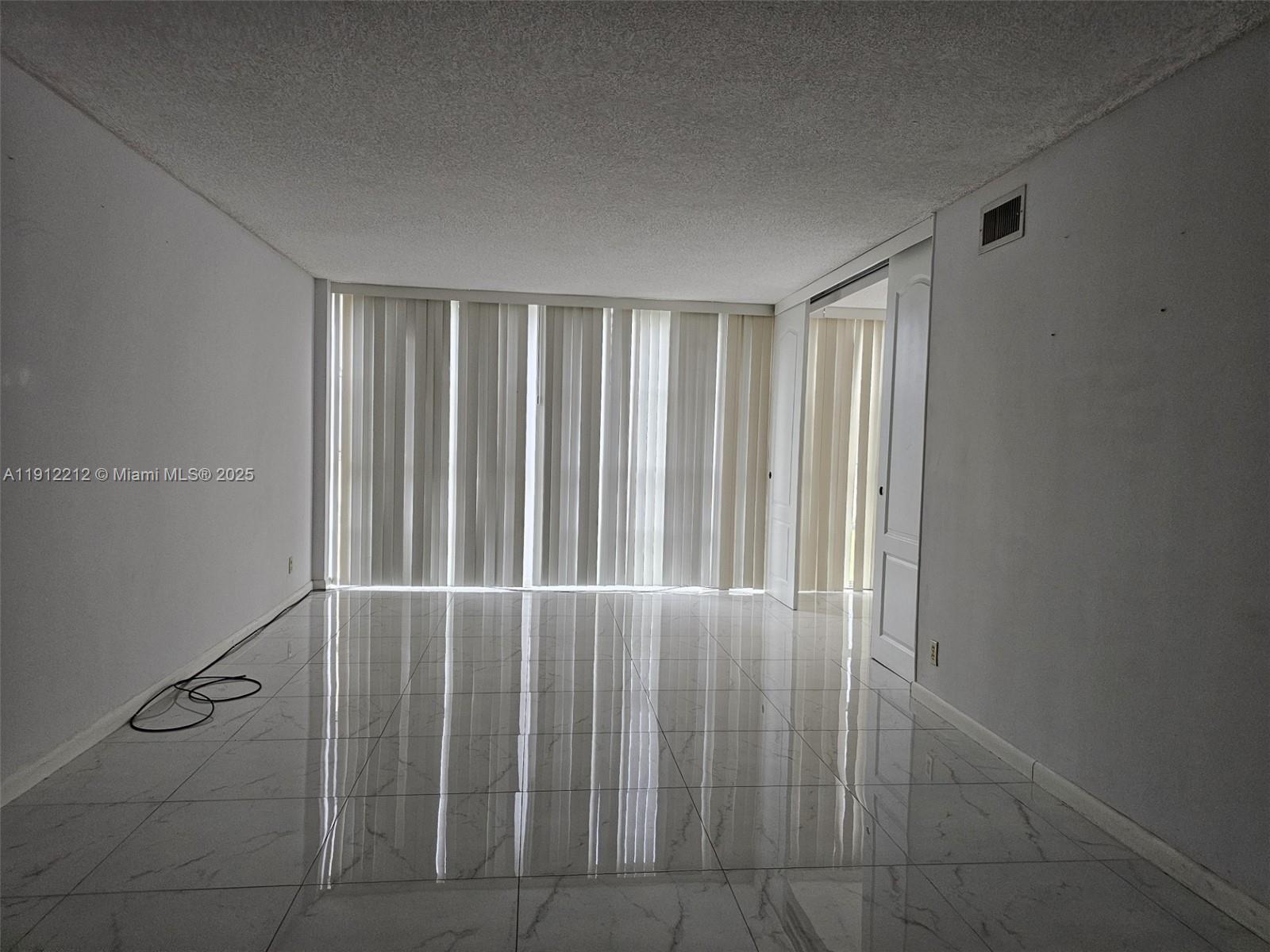 DESOTO PARK CONDO - Residential Lease