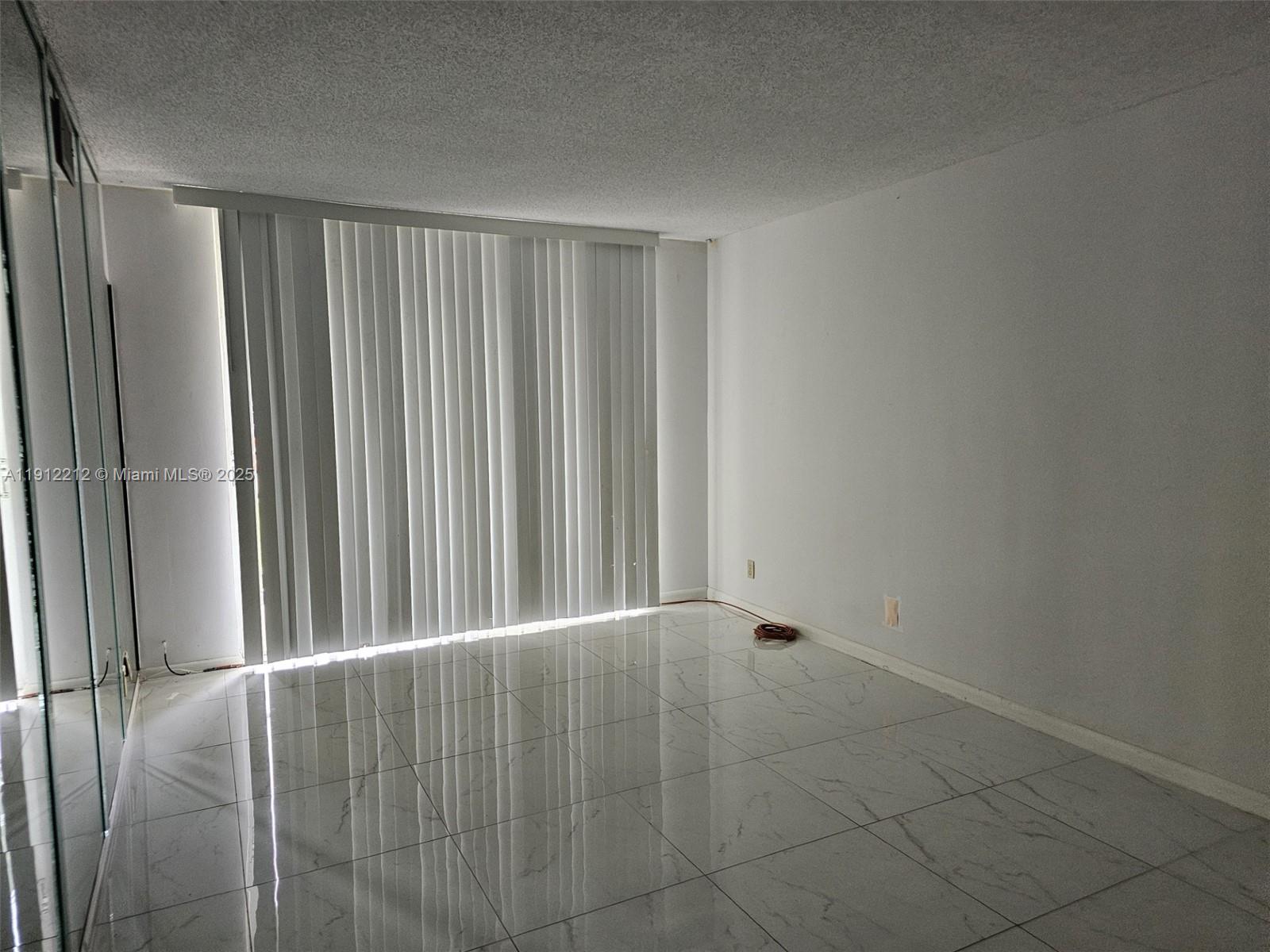 DESOTO PARK CONDO - Residential Lease