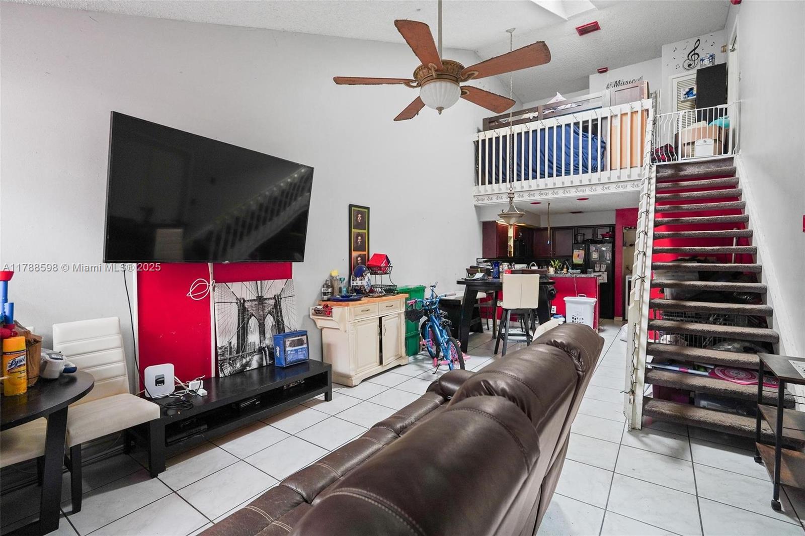 1846 Racquet Ct