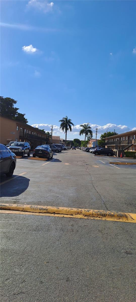 LAS VILLAS SEGOVIA CONDO - Residential Lease