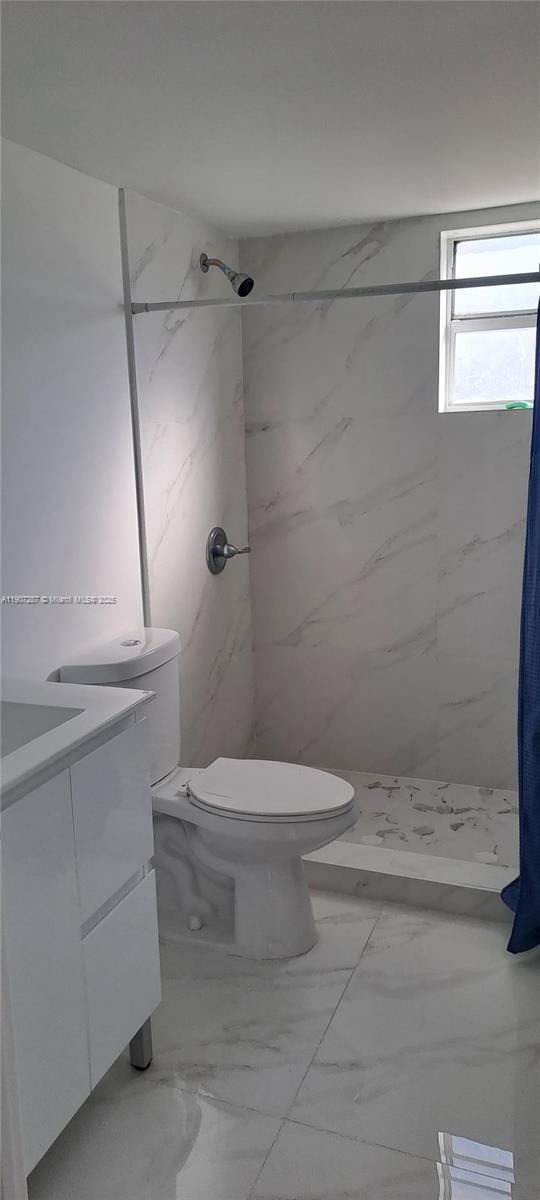 LAS VILLAS SEGOVIA CONDO - Residential Lease