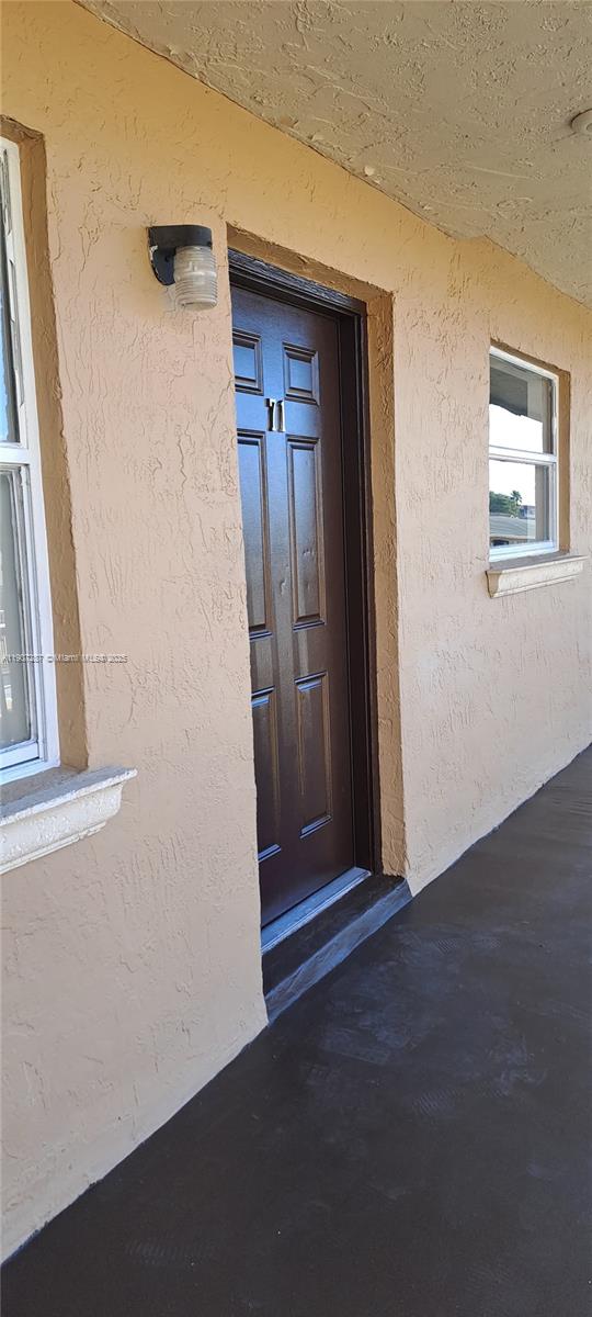 LAS VILLAS SEGOVIA CONDO - Residential Lease