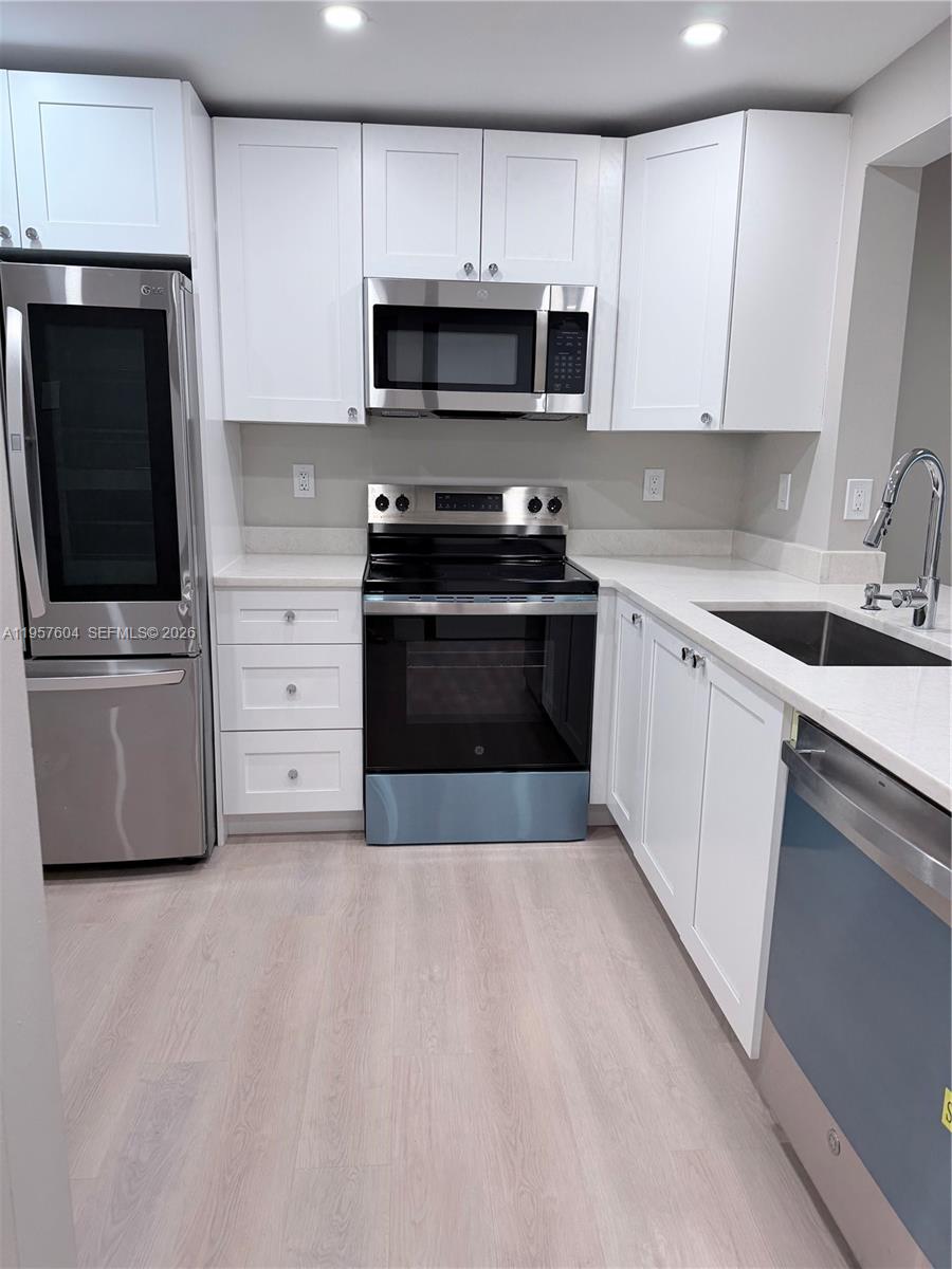 2324 S Cypress Bend Dr 117