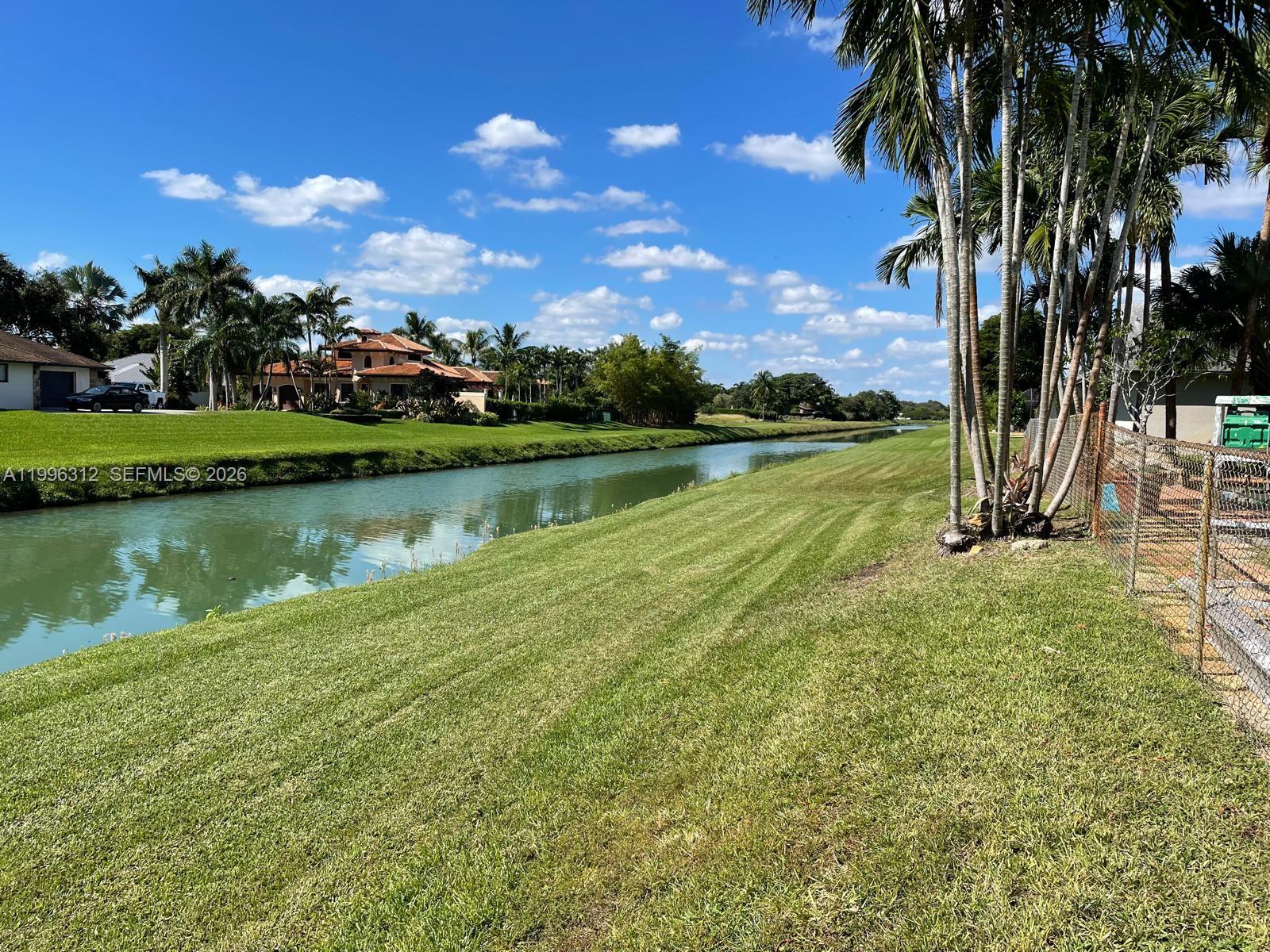 BRIARWOOD ESTATES 1ST ADD - Residential Lease