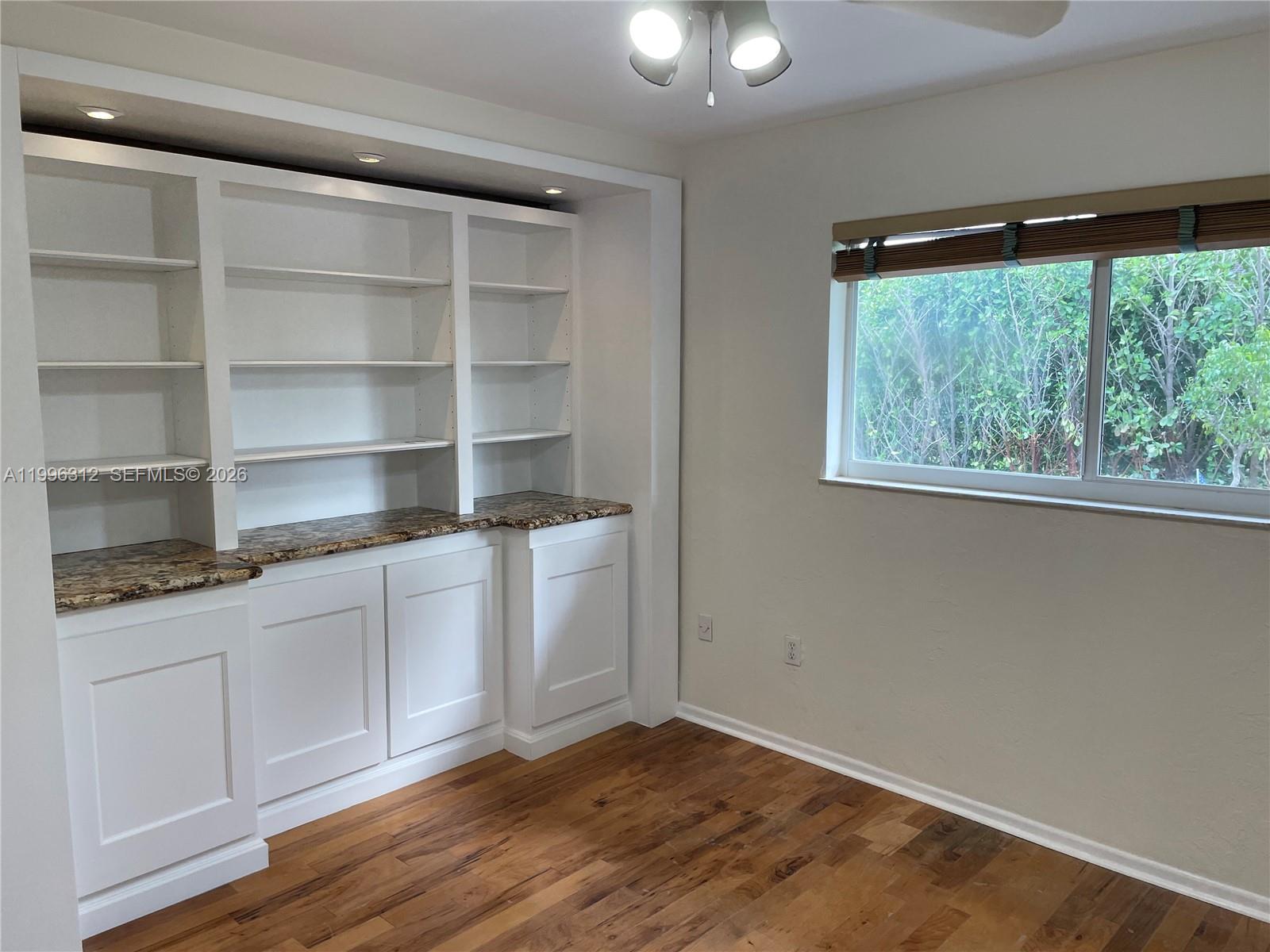 BRIARWOOD ESTATES 1ST ADD - Residential Lease