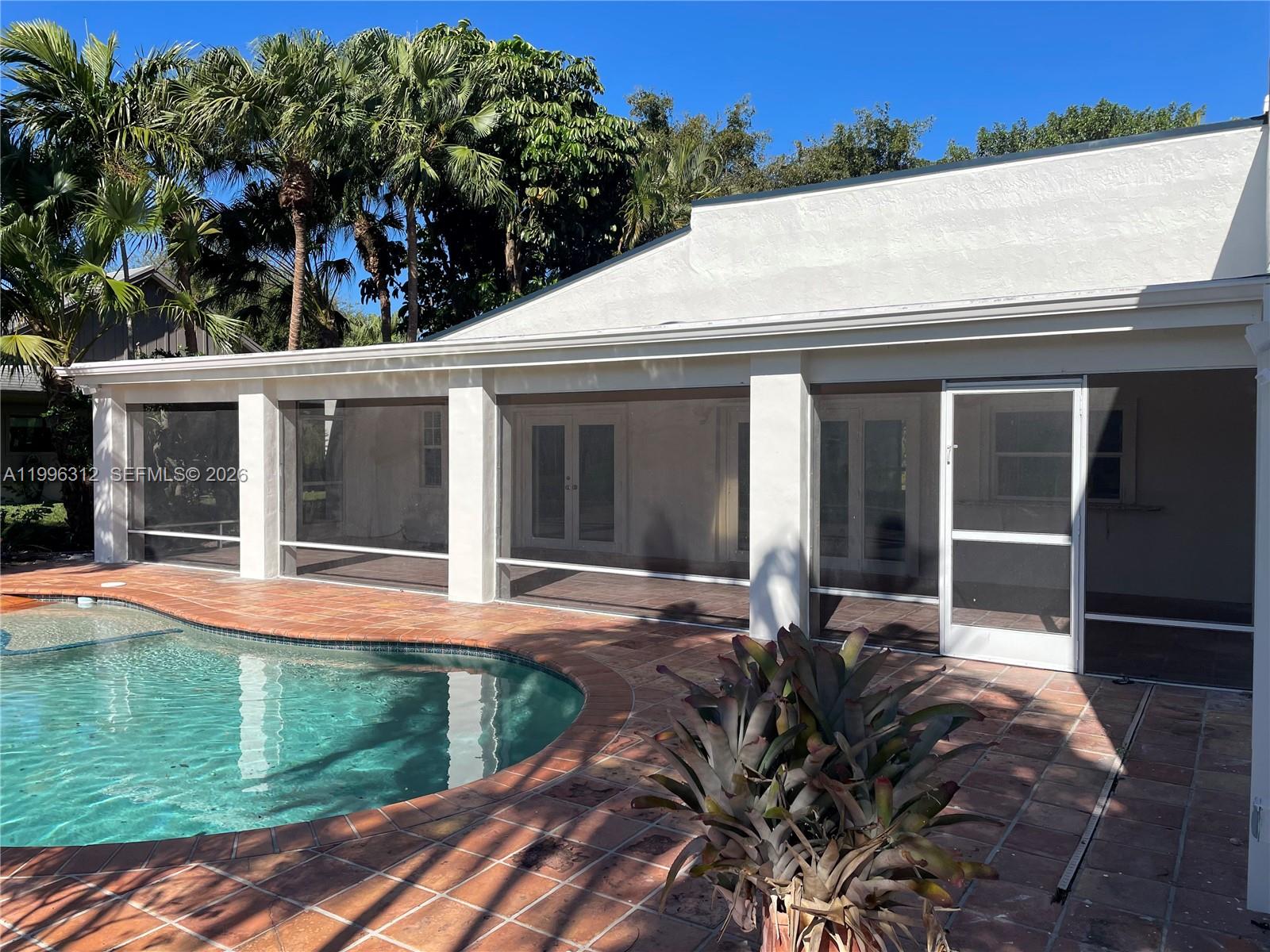 BRIARWOOD ESTATES 1ST ADD - Residential Lease