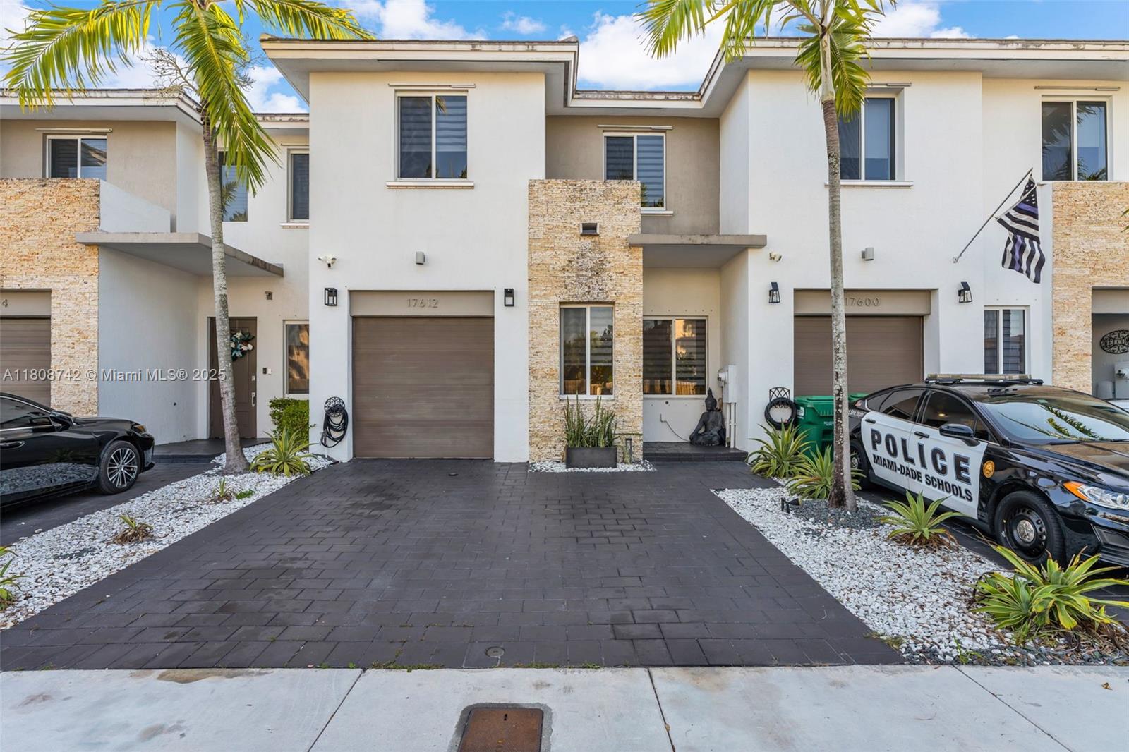 VENETIAN PARC WEST - Residential