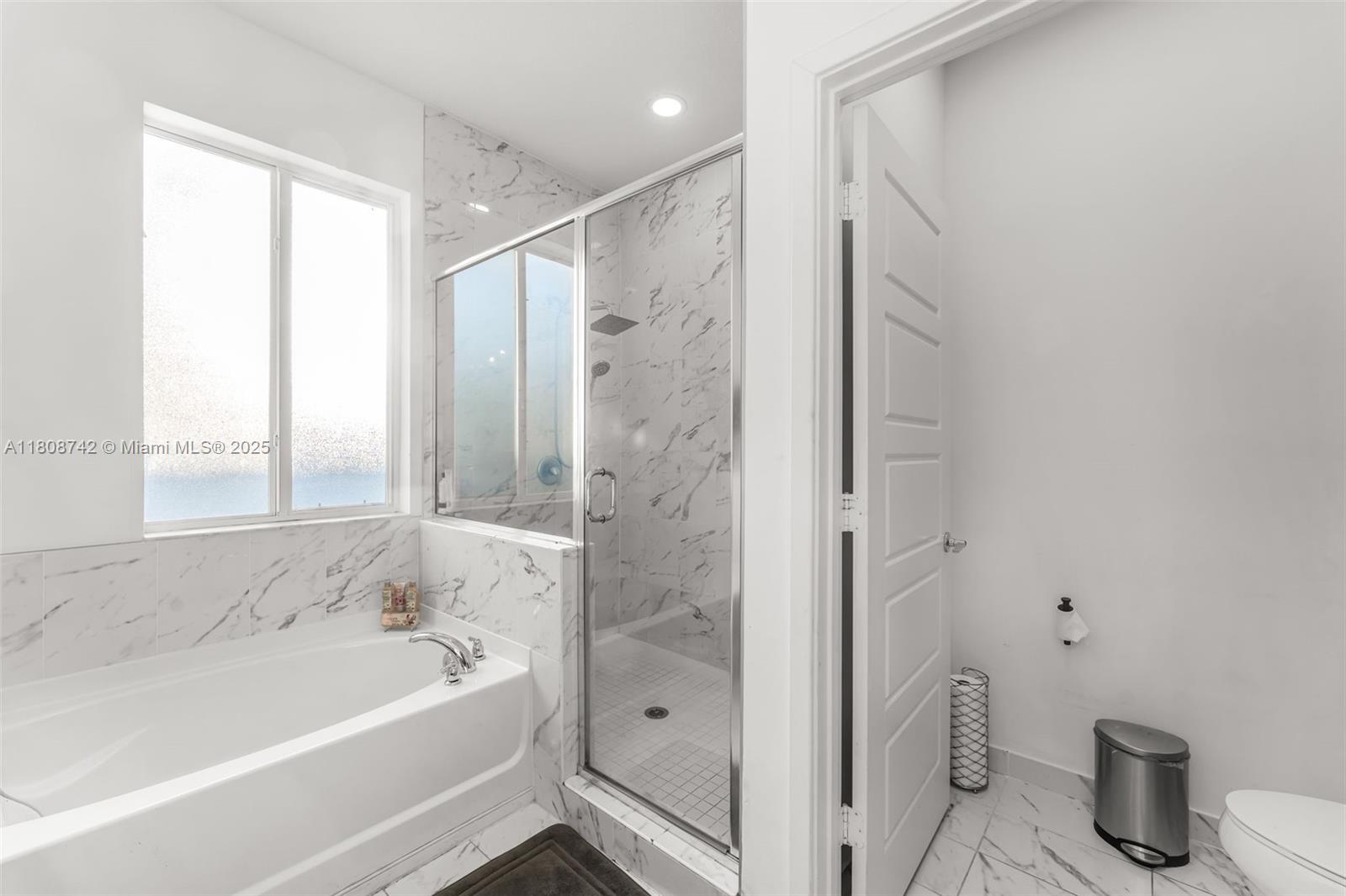 VENETIAN PARC WEST - Residential