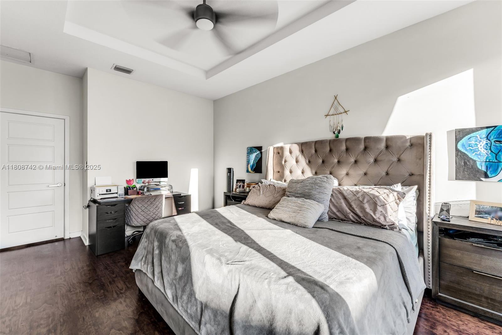 VENETIAN PARC WEST - Residential