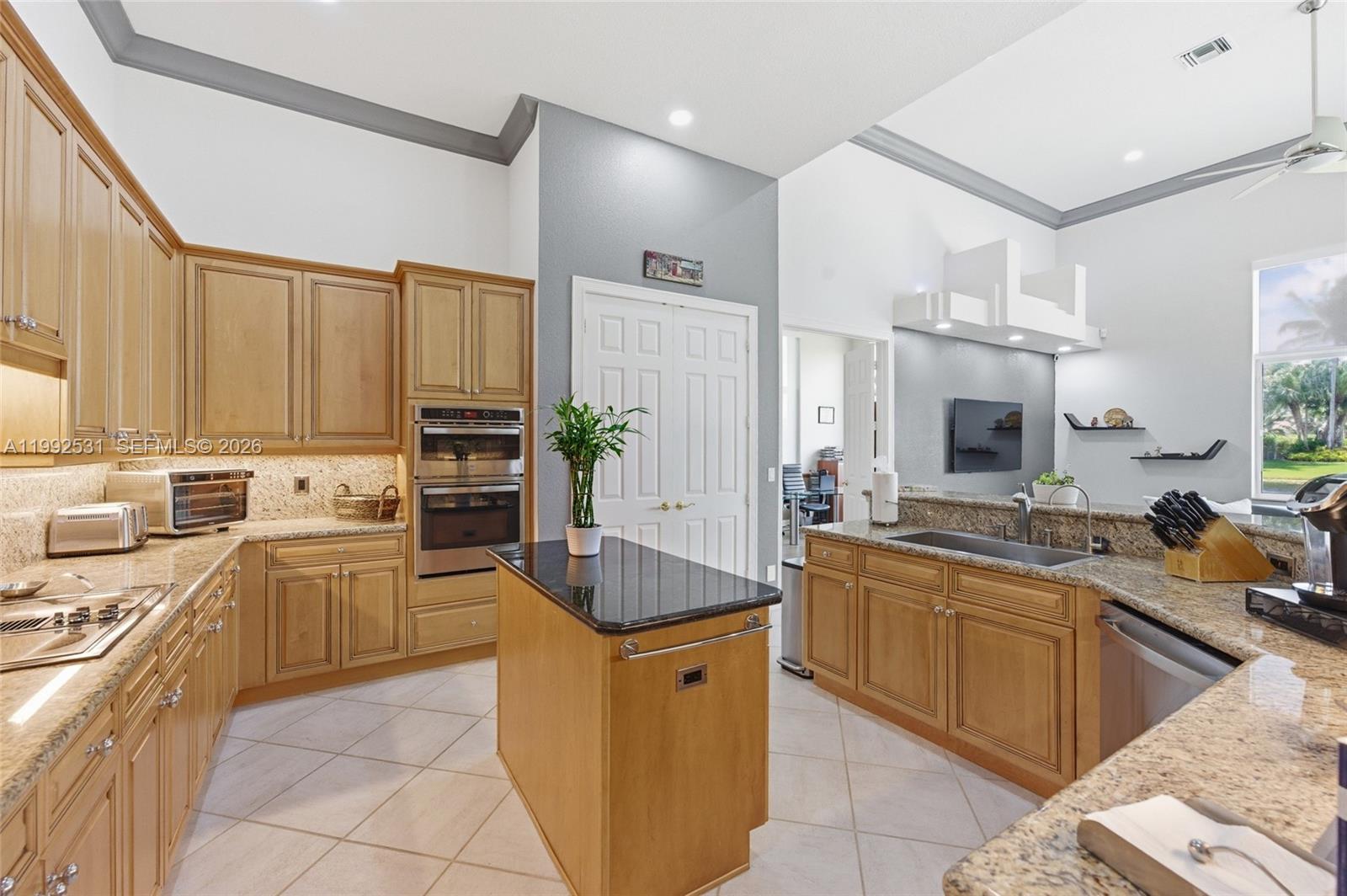 Provence Weston Hills - Residential