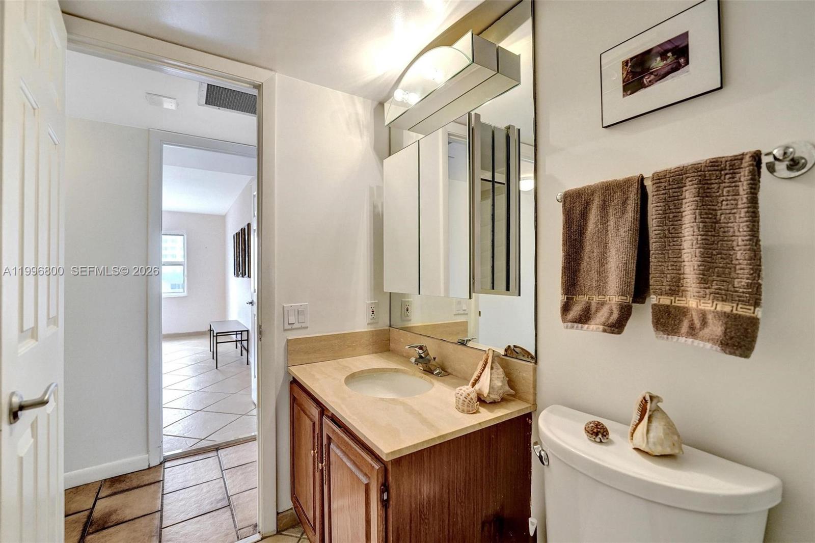 HAMPTON BEACH CLUB CONDO - Residential