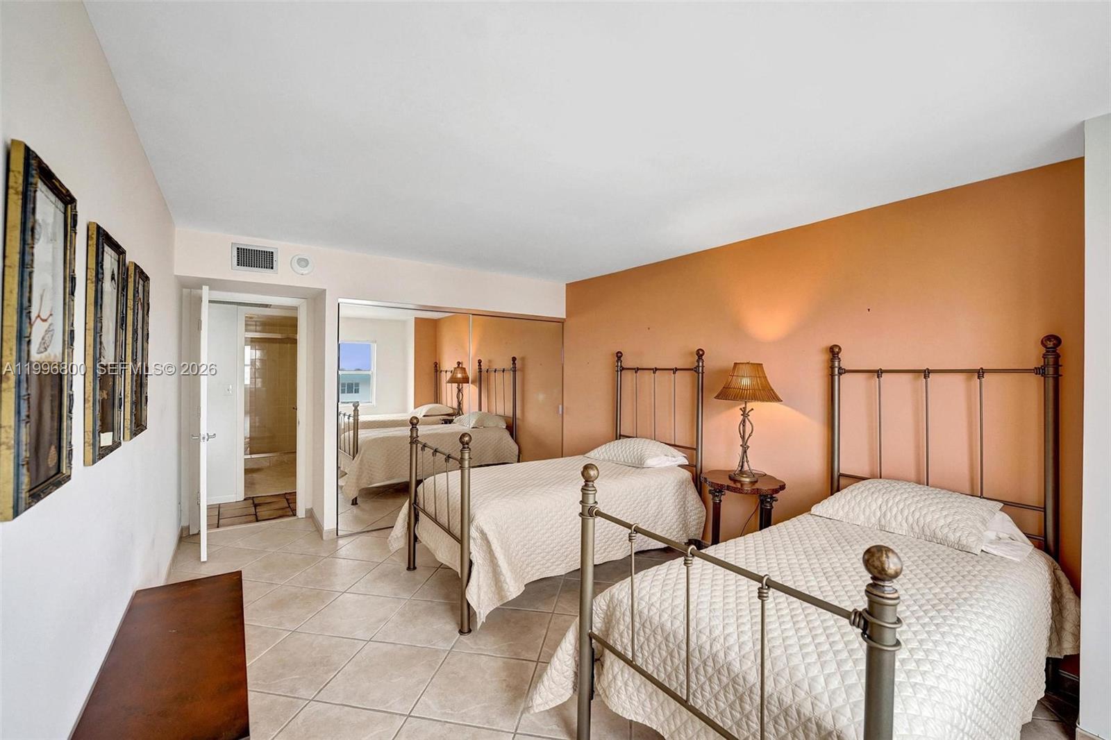 HAMPTON BEACH CLUB CONDO - Residential