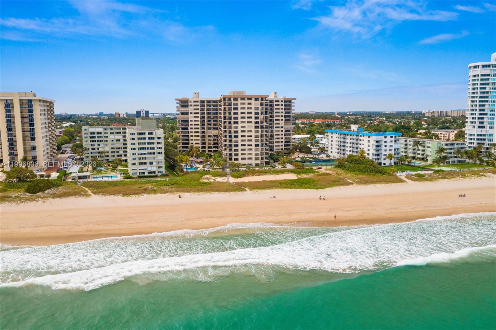 HAMPTON BEACH CLUB CONDO - Residential