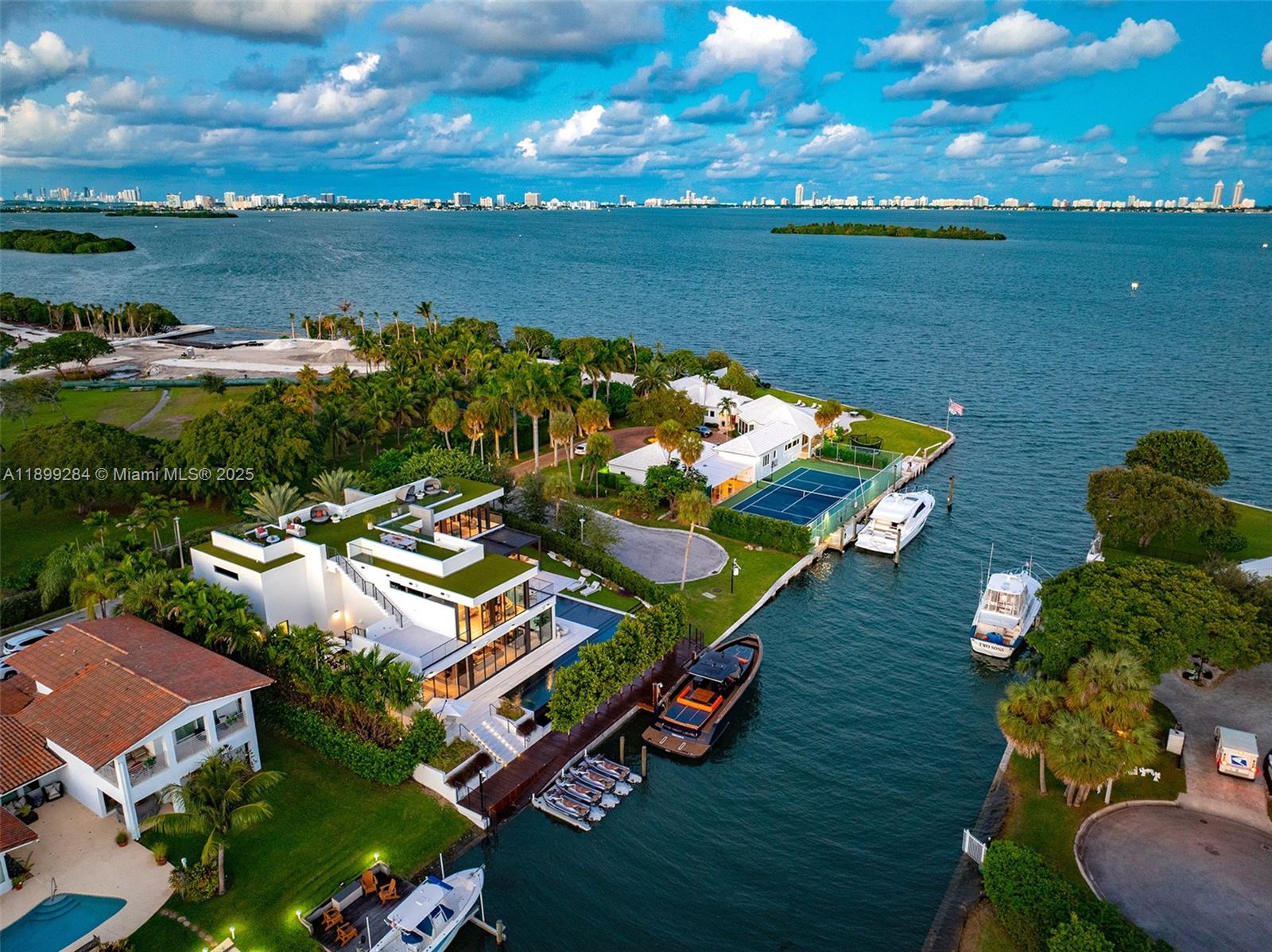 BAY POINT - Residential