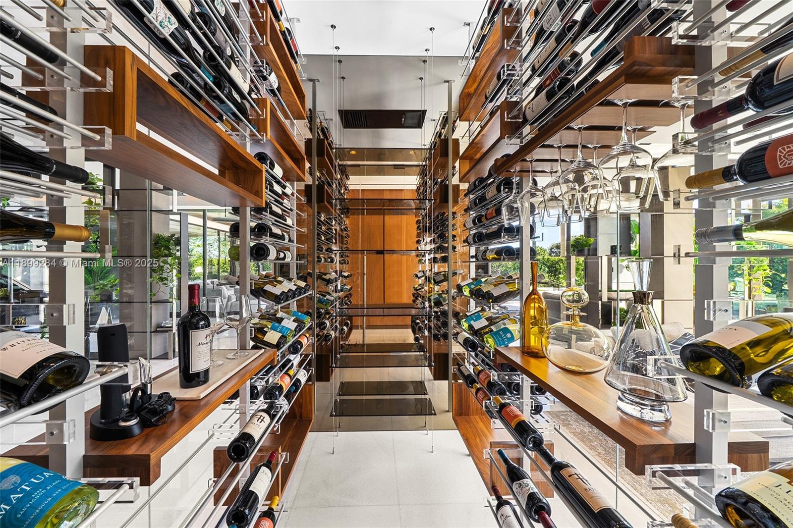 BAY POINT - Residential