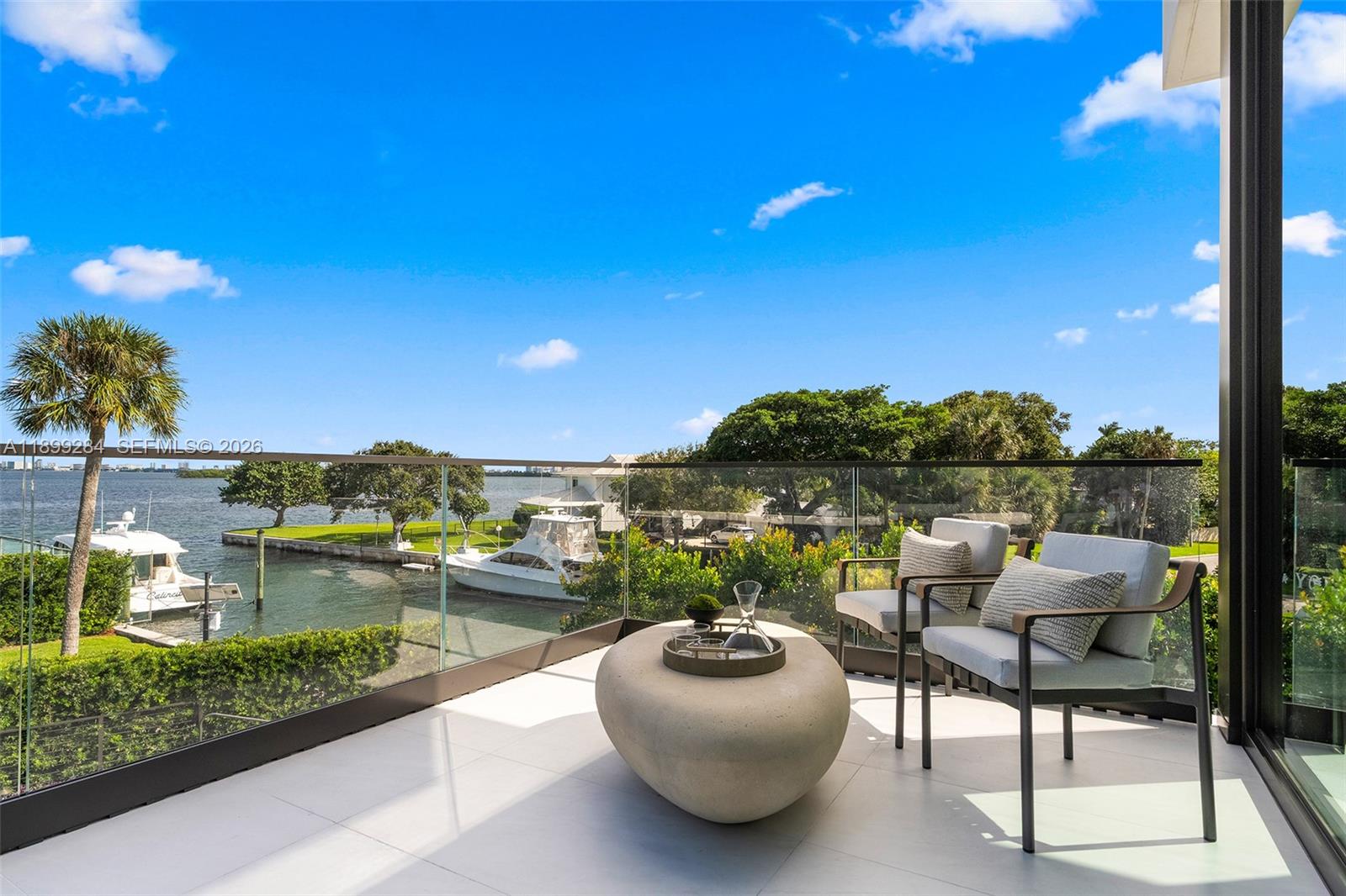 BAY POINT - Residential