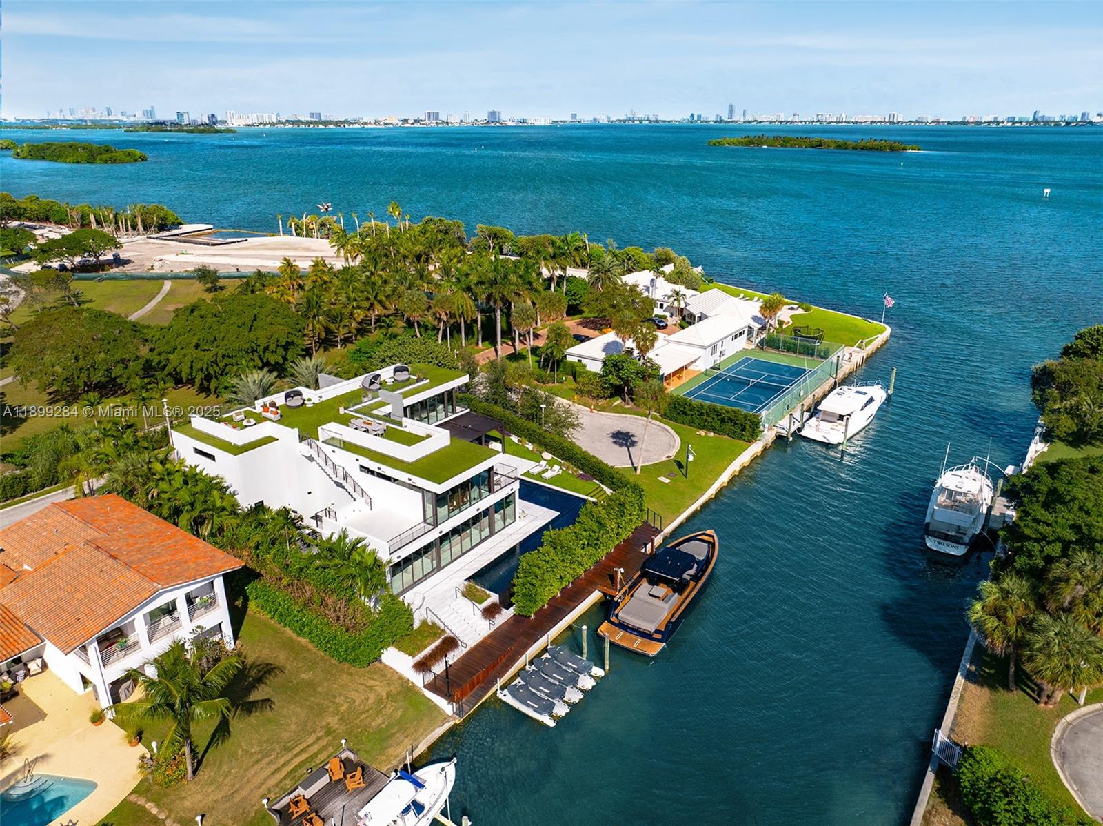 BAY POINT - Residential