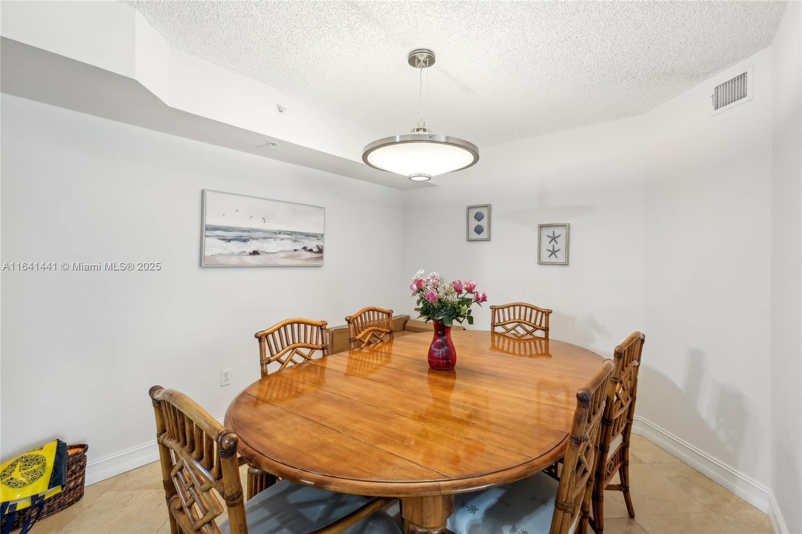 HIGHLAND BEACH CLUB CONDO - Residential