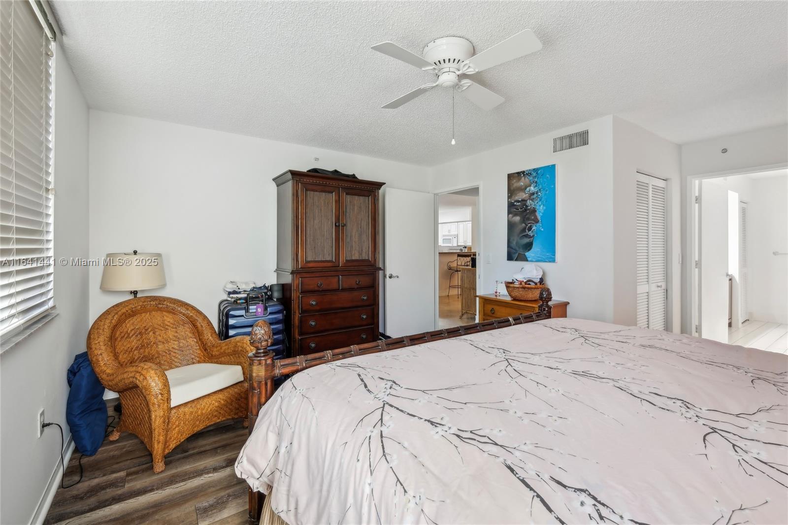 HIGHLAND BEACH CLUB CONDO - Residential