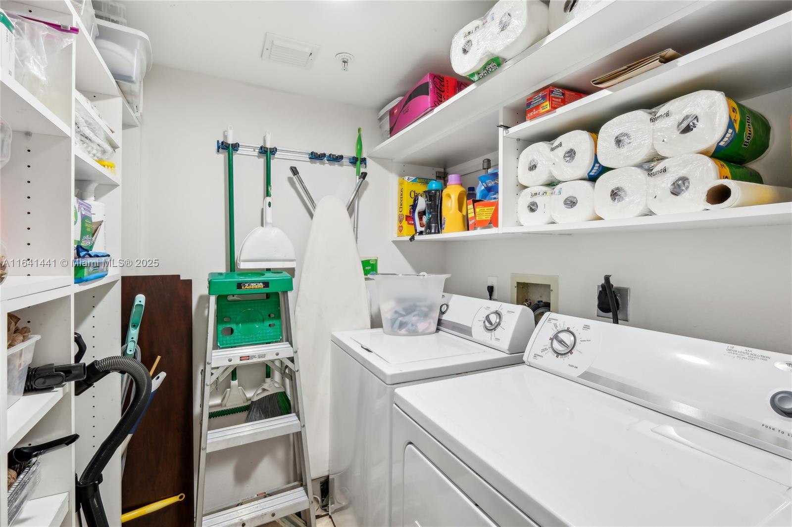 HIGHLAND BEACH CLUB CONDO - Residential