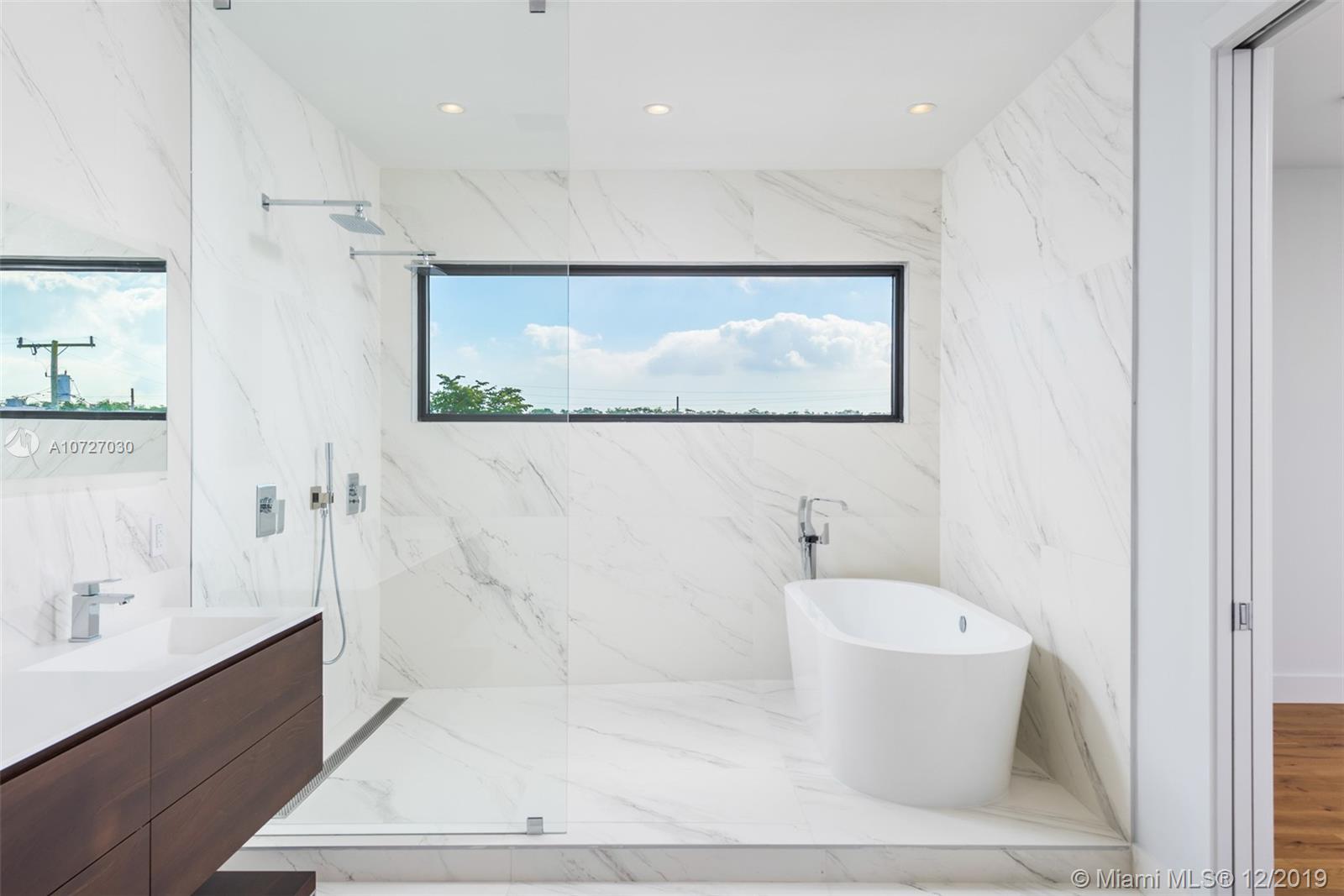 EASTERN SHORES - Residential