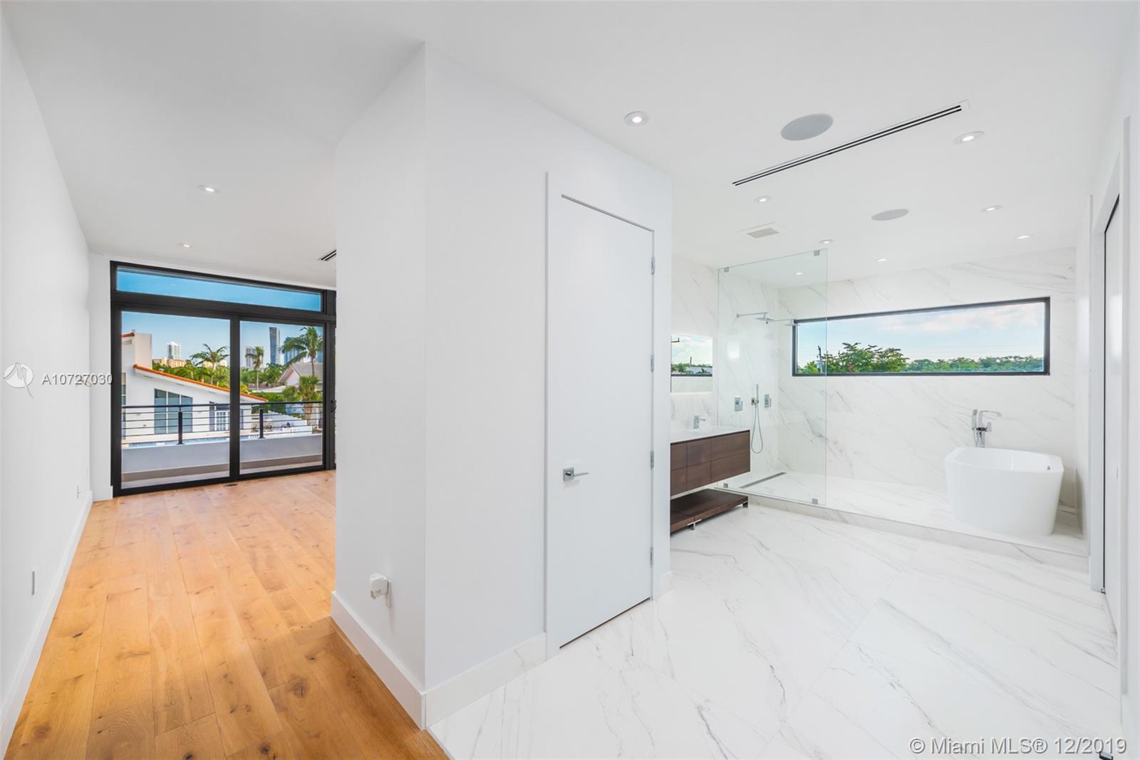 EASTERN SHORES - Residential