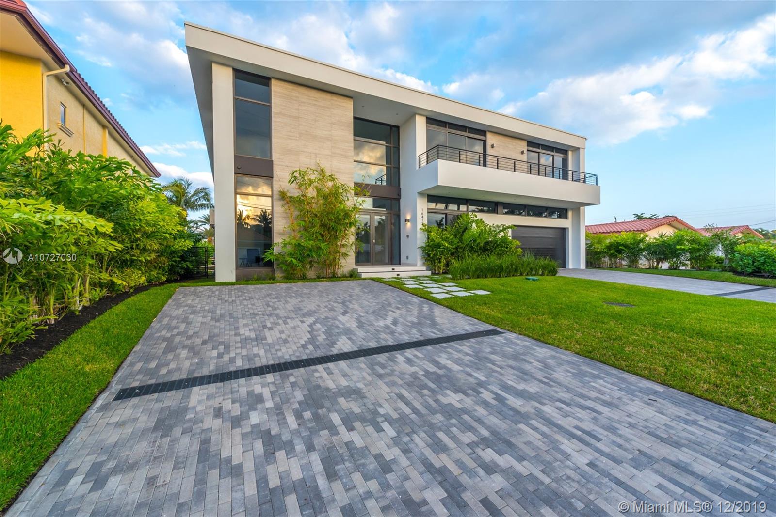 EASTERN SHORES - Residential