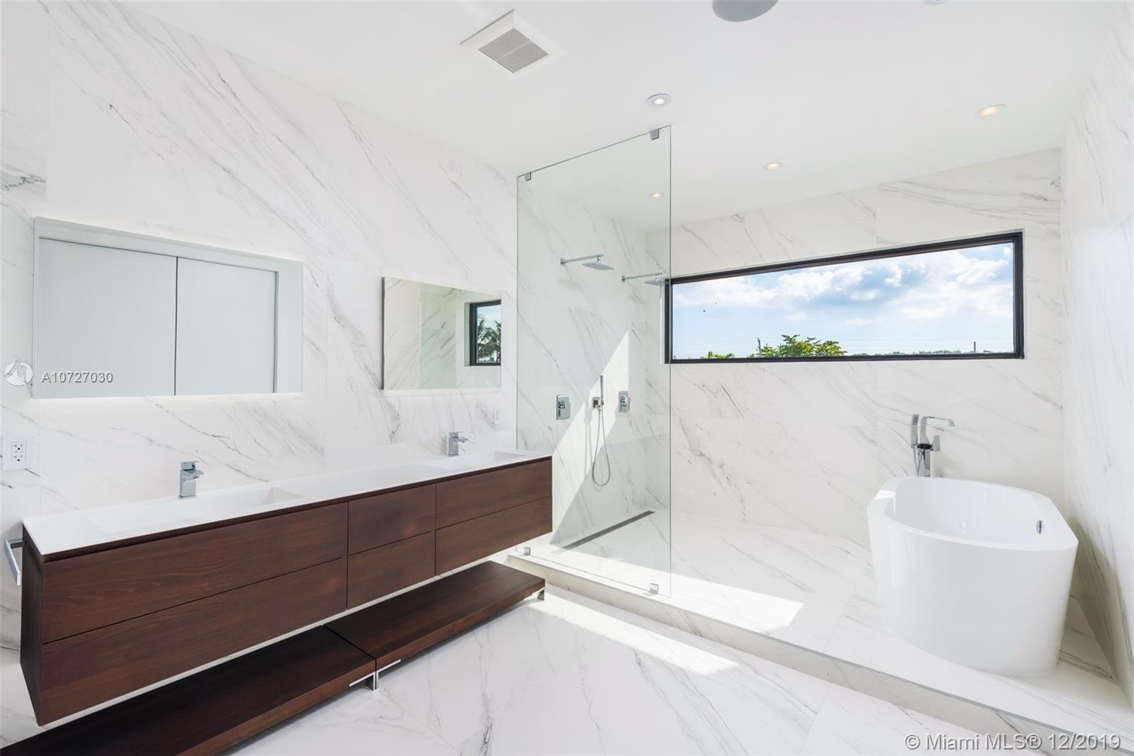 EASTERN SHORES - Residential