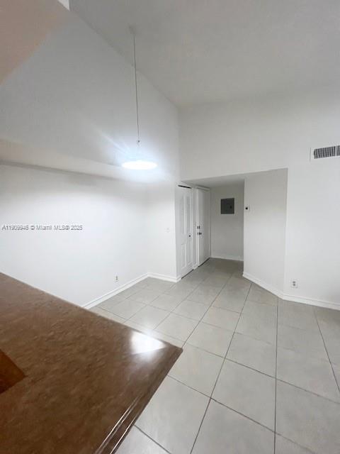 LAKES OF JACARANDA CONDO - Residential Lease