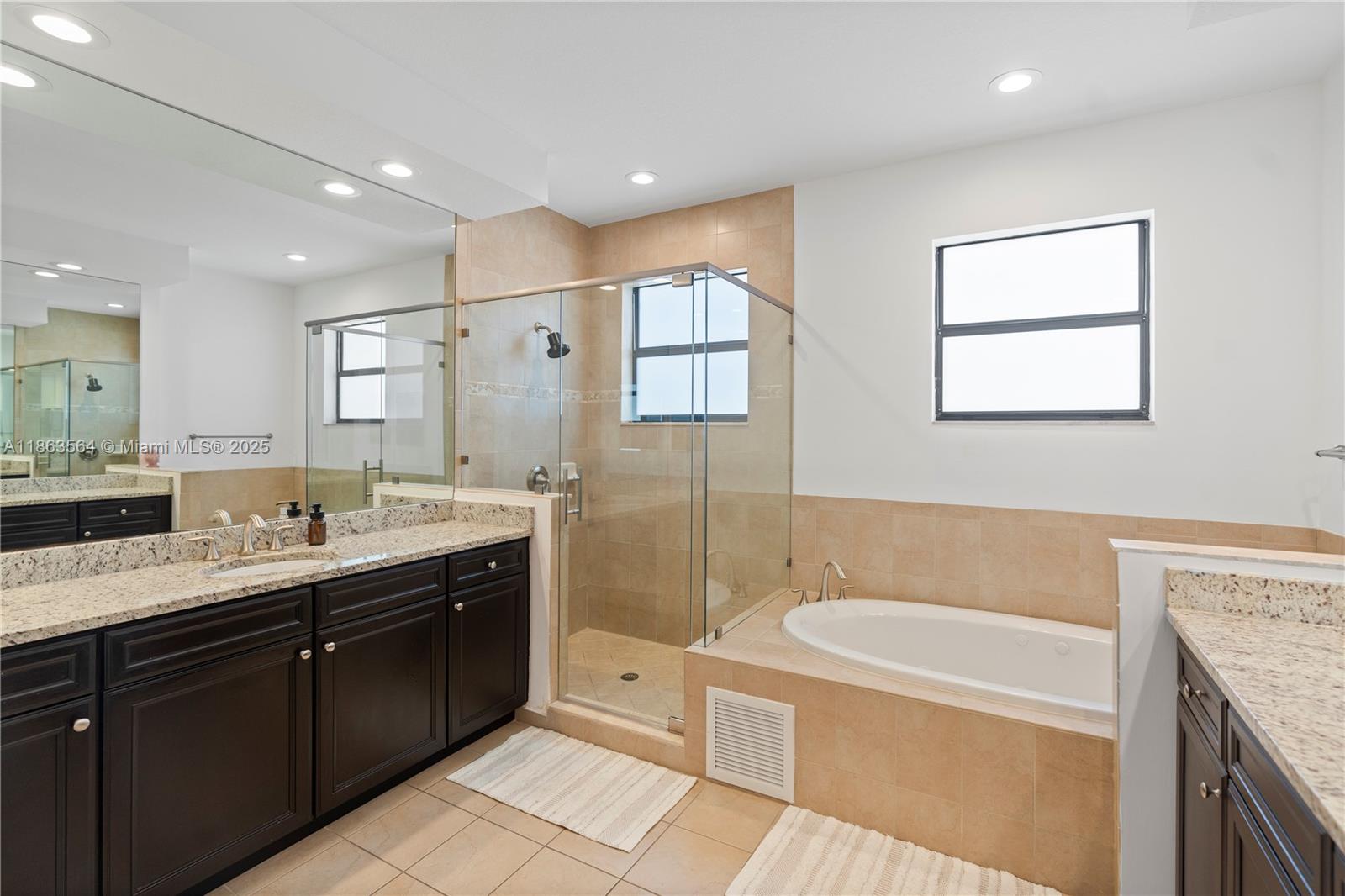 ISLES AT GRAND BAY - Residential Lease