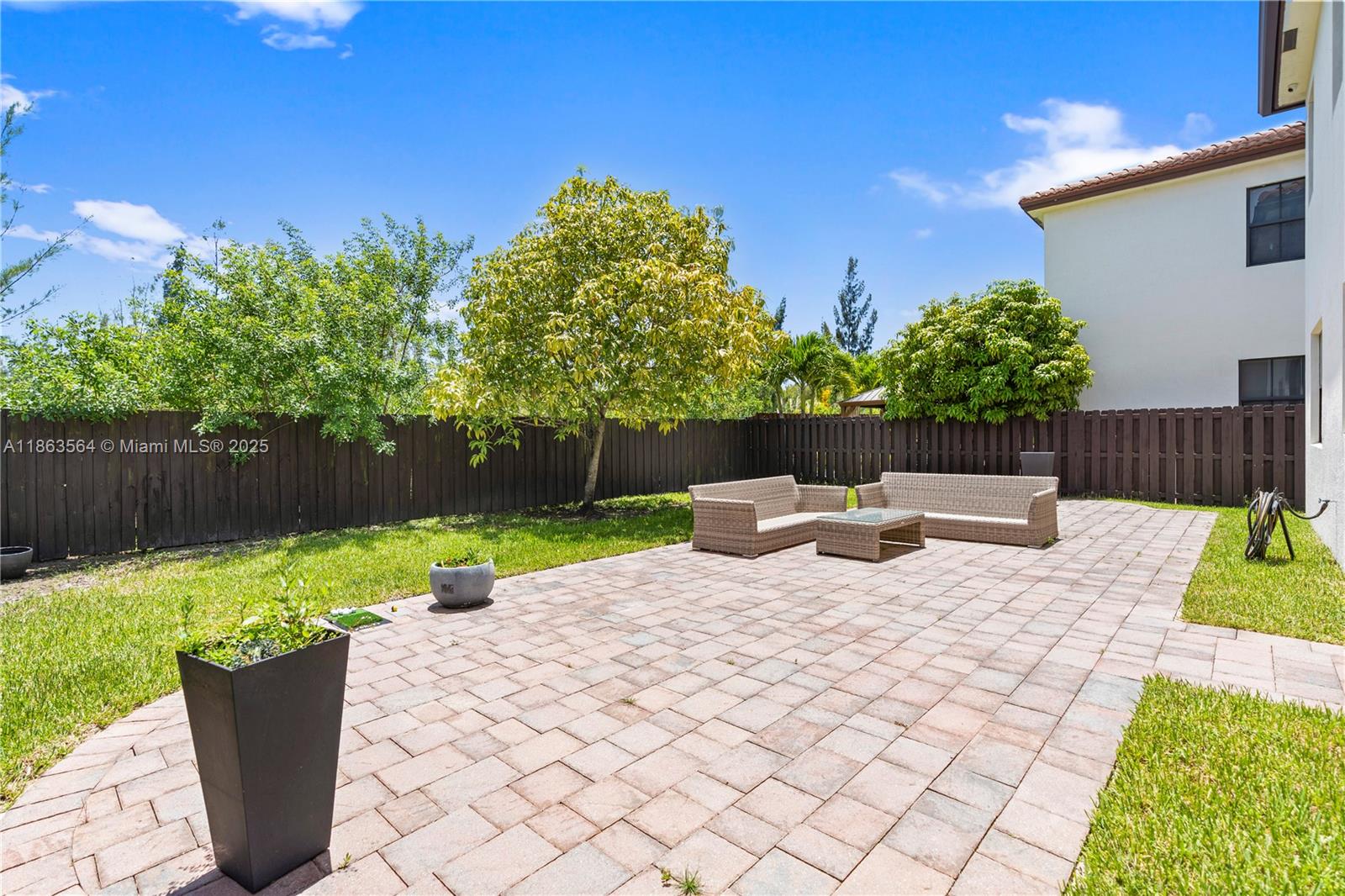 ISLES AT GRAND BAY - Residential Lease