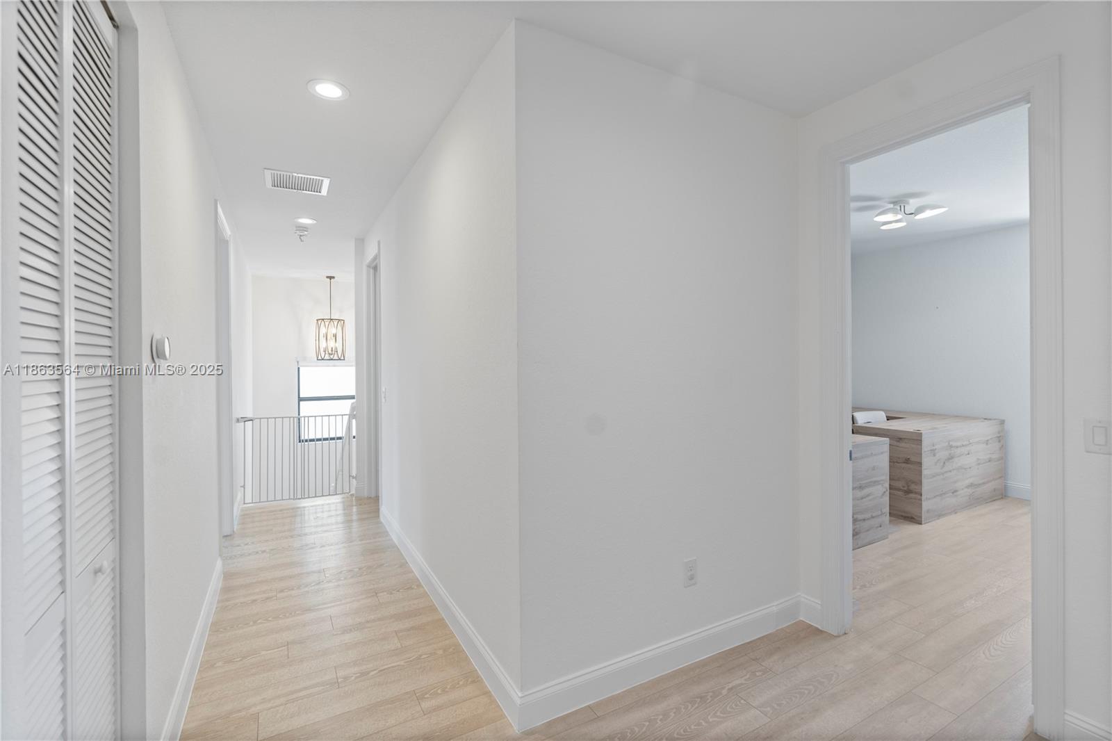 ISLES AT GRAND BAY - Residential Lease