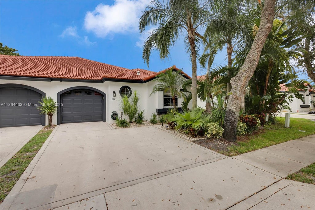 Photo of 8273 Via Di Veneto, Boca Raton, FL 33496 (MLS # A11864433)