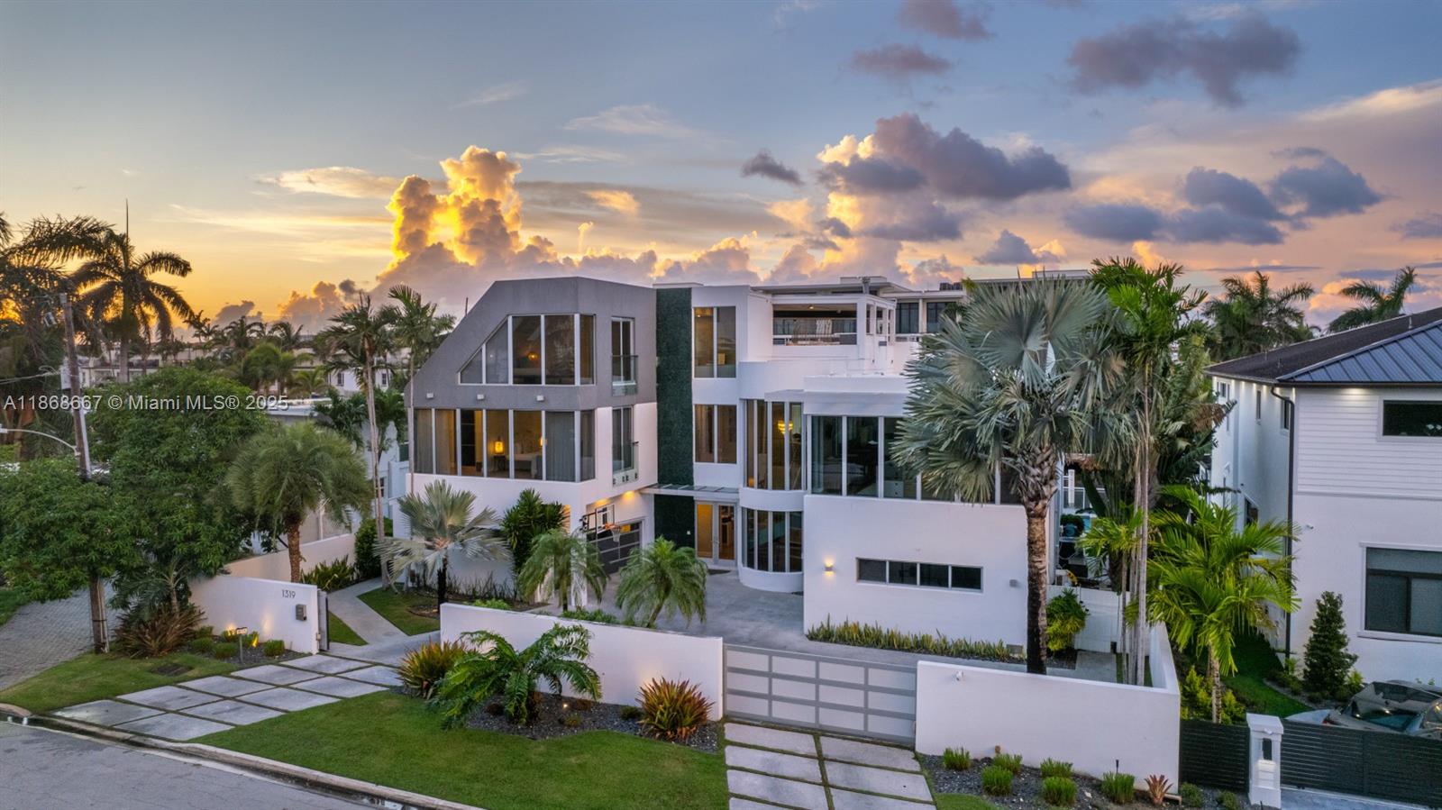 BEACH WAY HEIGHTS UNIT - Residential Lease