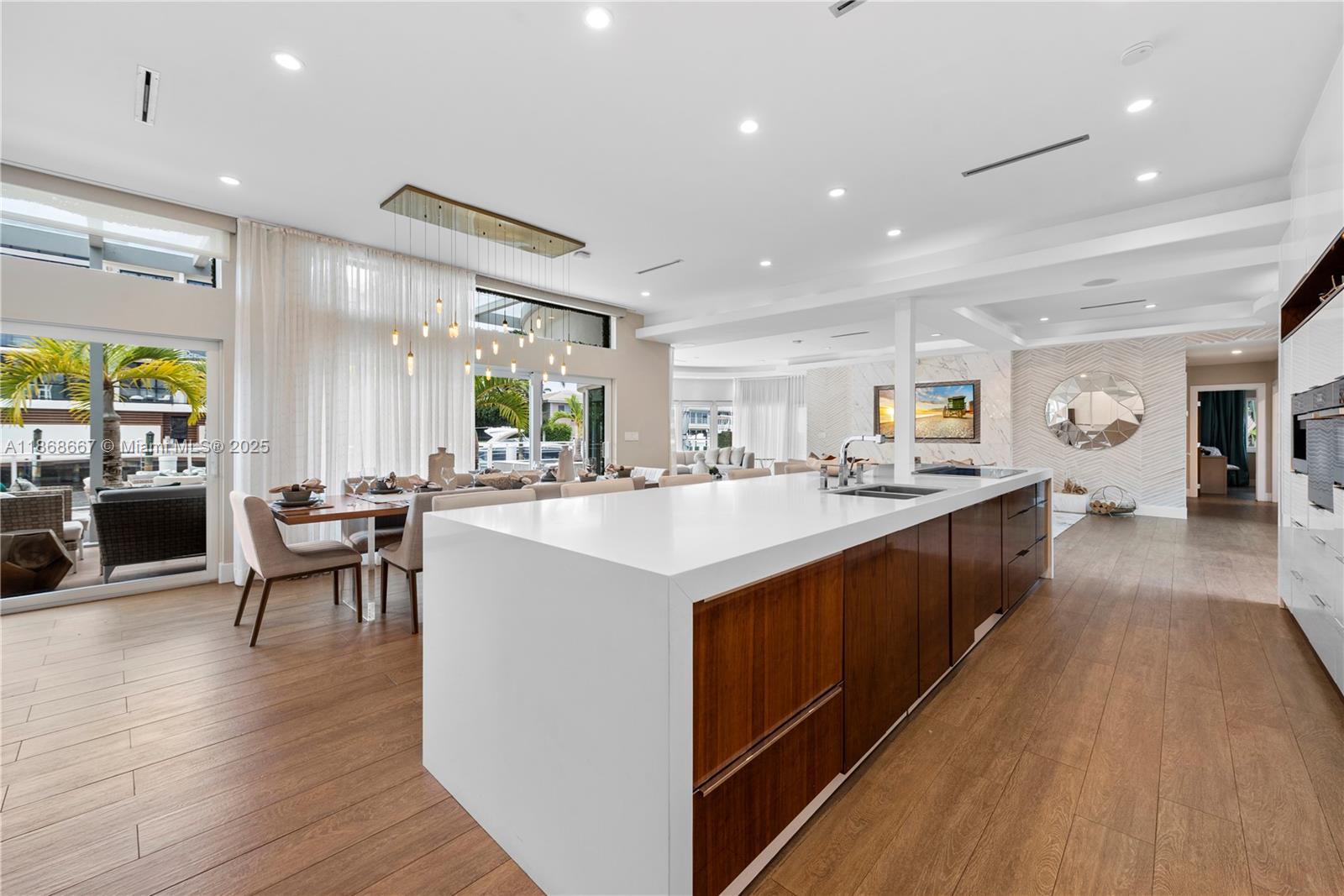 BEACH WAY HEIGHTS UNIT - Residential Lease